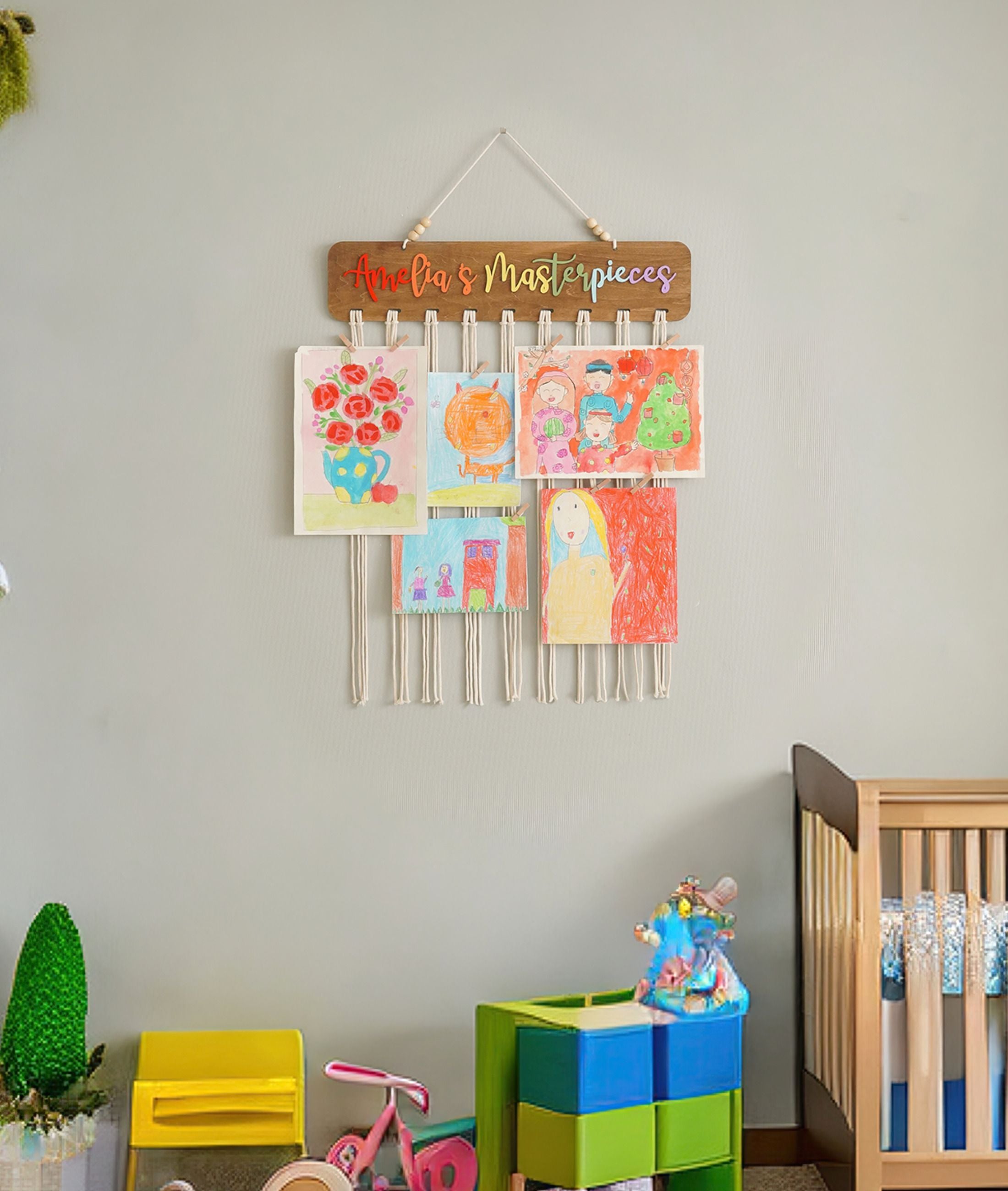 Personalized Kids' Art Display Hanger – Macrame Wall Organizer I28