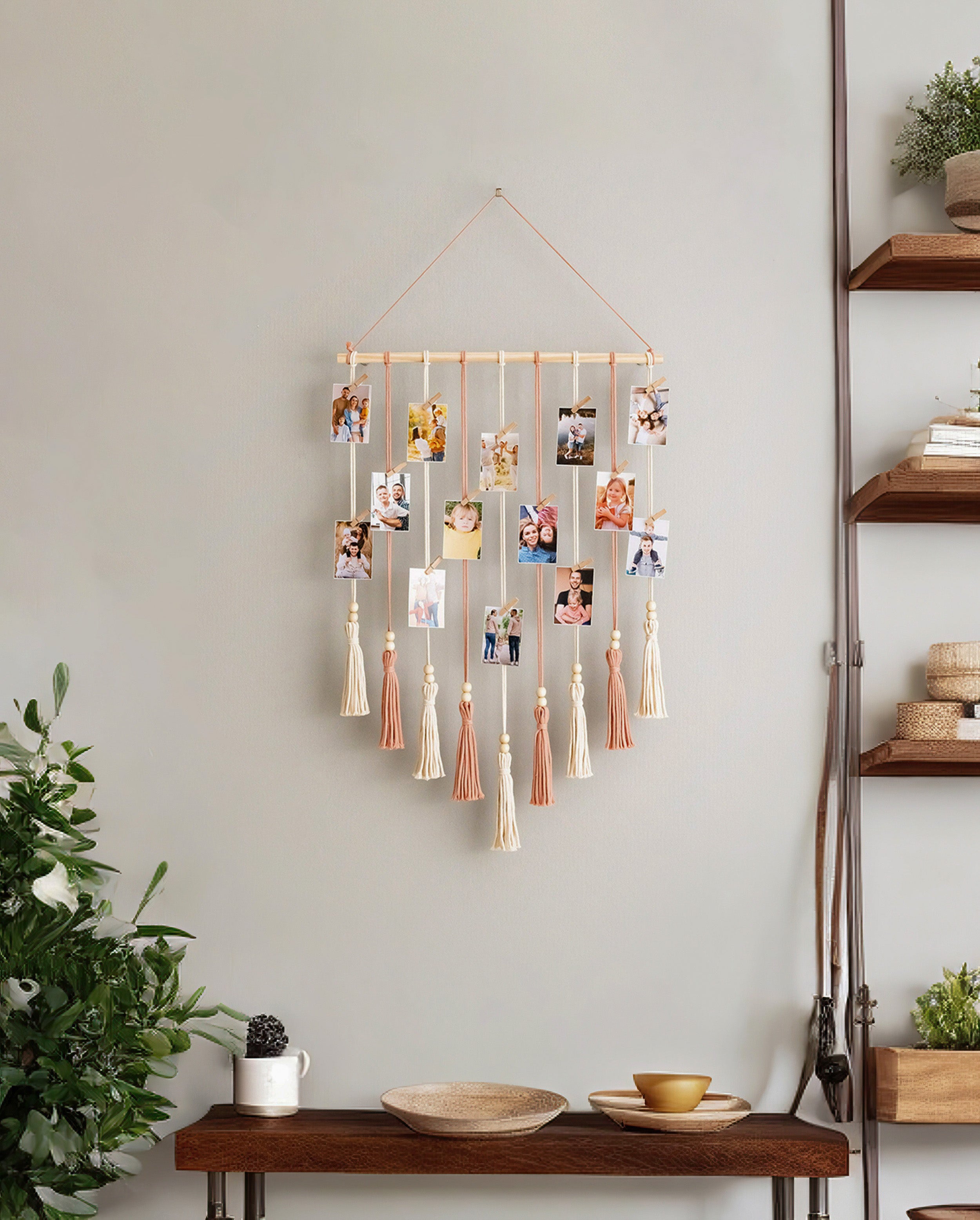 Macrame Photo Display – Boho Wall Hanging with Tassels I76