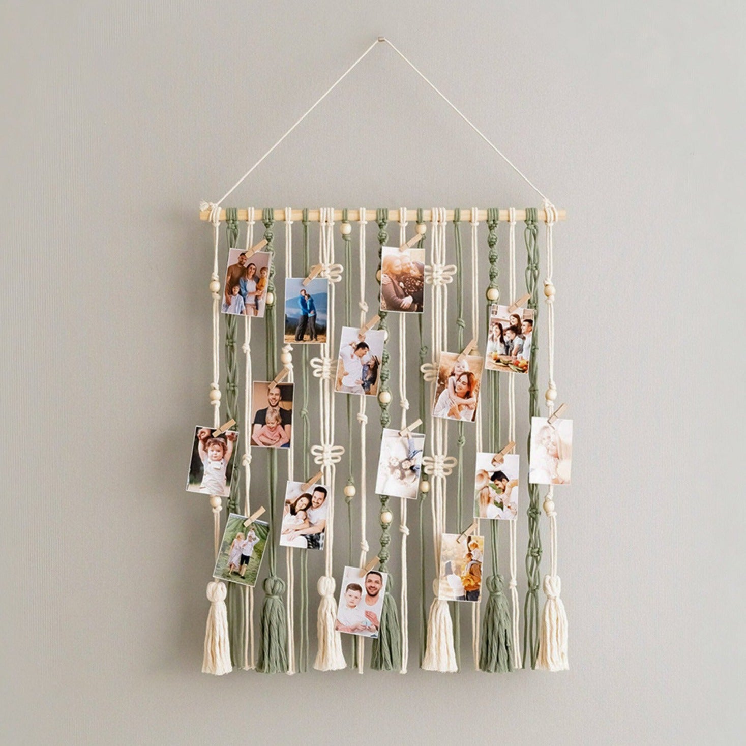 Macrame Photo Display – Boho Wall Hanging with Tassels I76