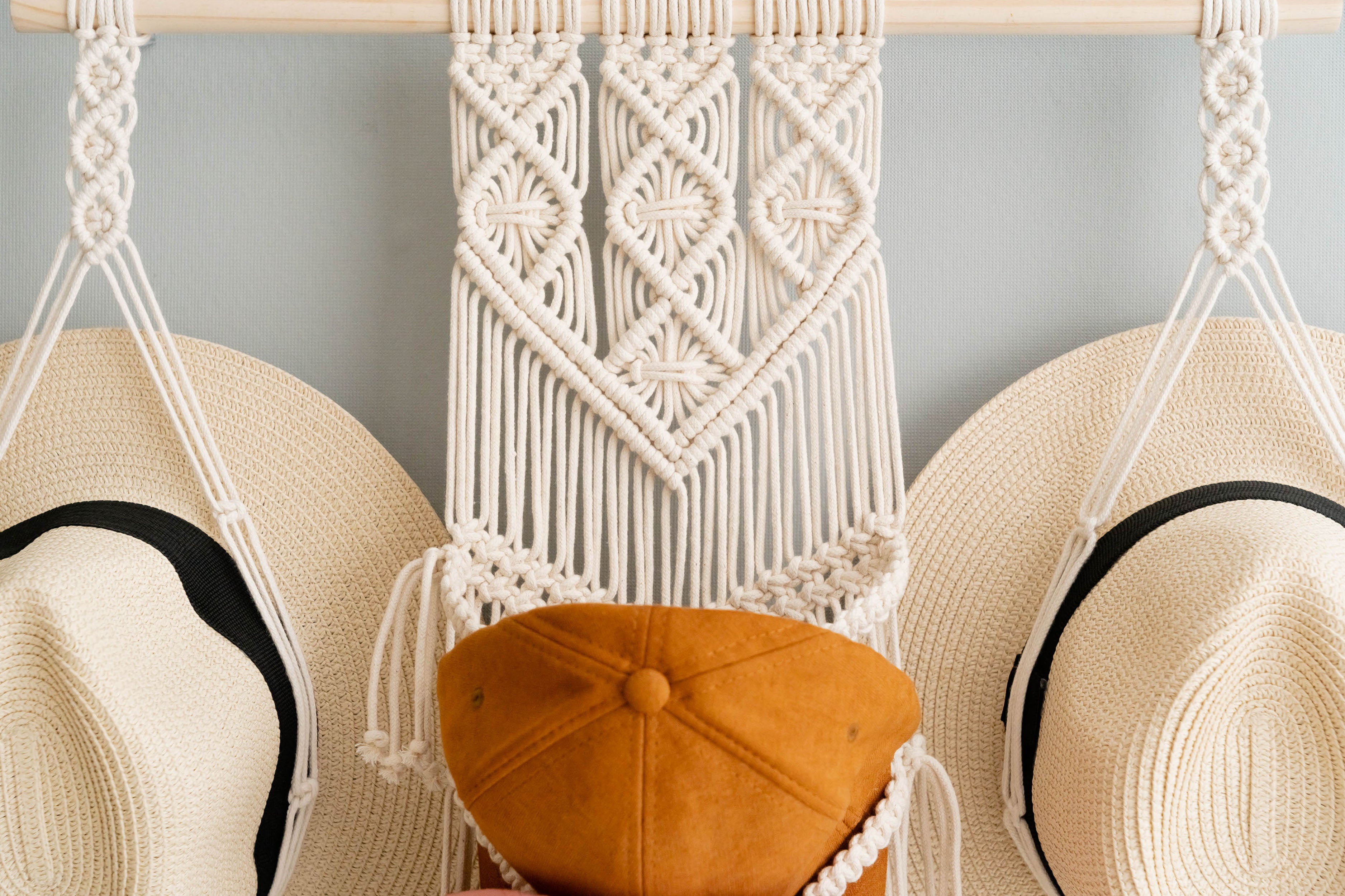 Macrame Hat and Cap Holder – Boho Wall Organizer Display I53