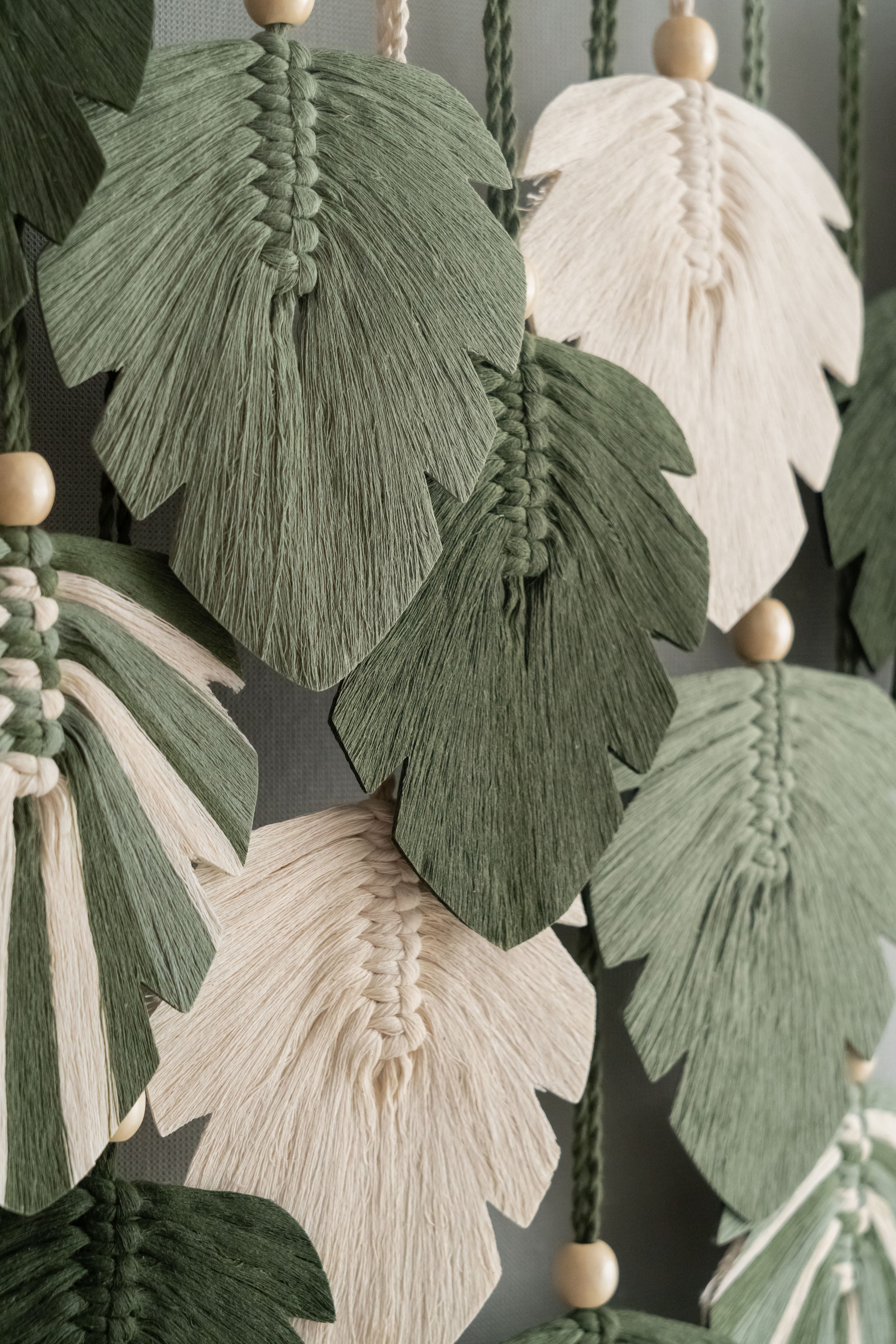 Macrame Monstera Leaves Wall Hanging - Farmhouse Wall Art L49