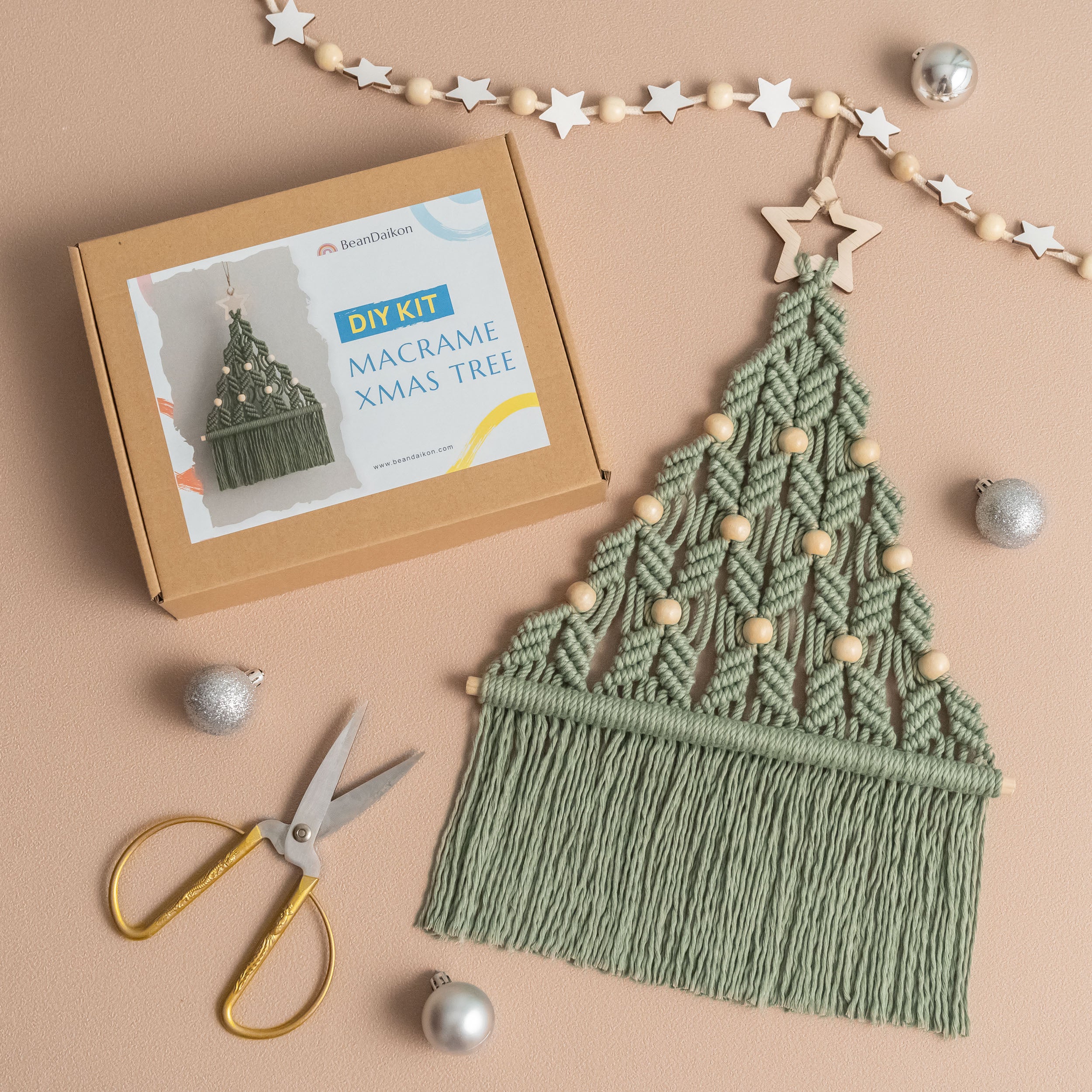Christmas DIY Wall Decor – Cotton Macrame Tree Kit with Wood Beads K20