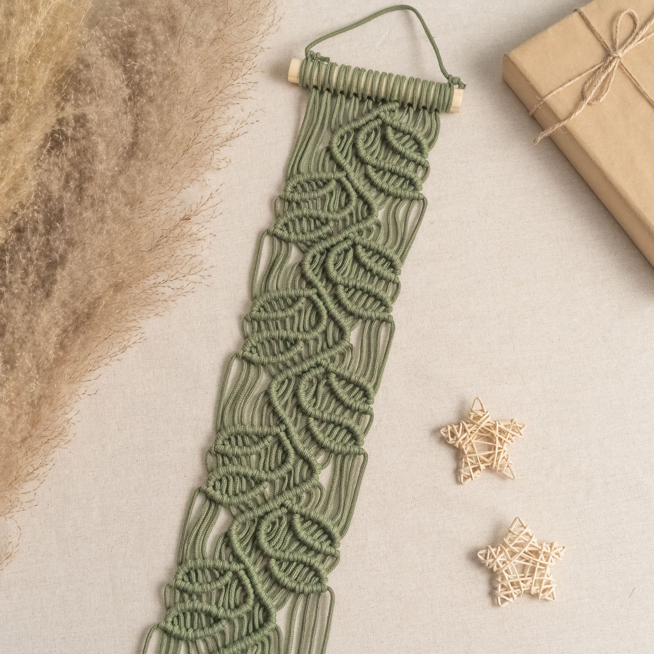 Macrame Leaf Vine Wall Hanging Kit – DIY Home Decor for Beginners K29