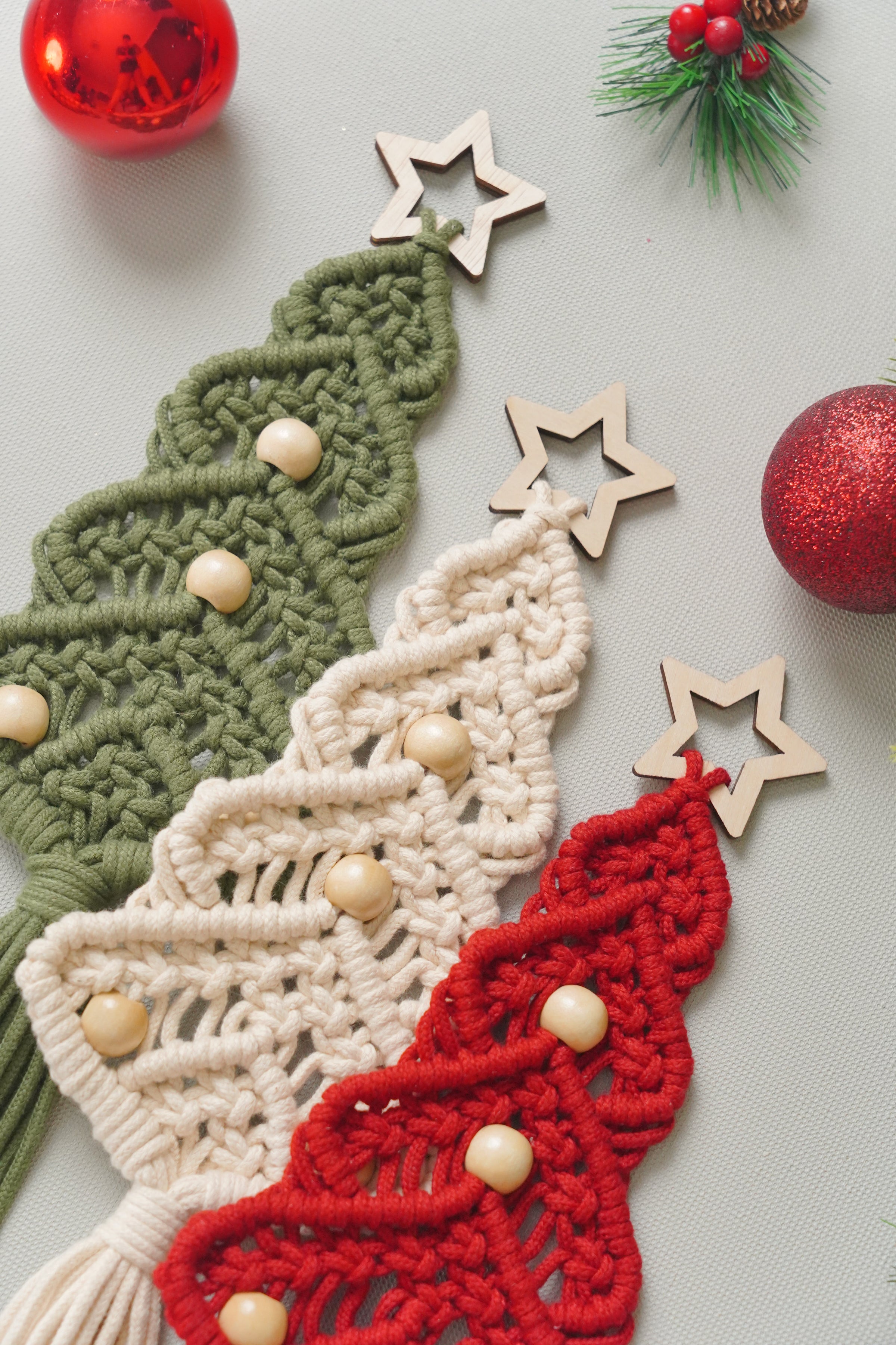 Macrame Christmas Tree Pattern for Macrame Pattern and Boho Decor P54