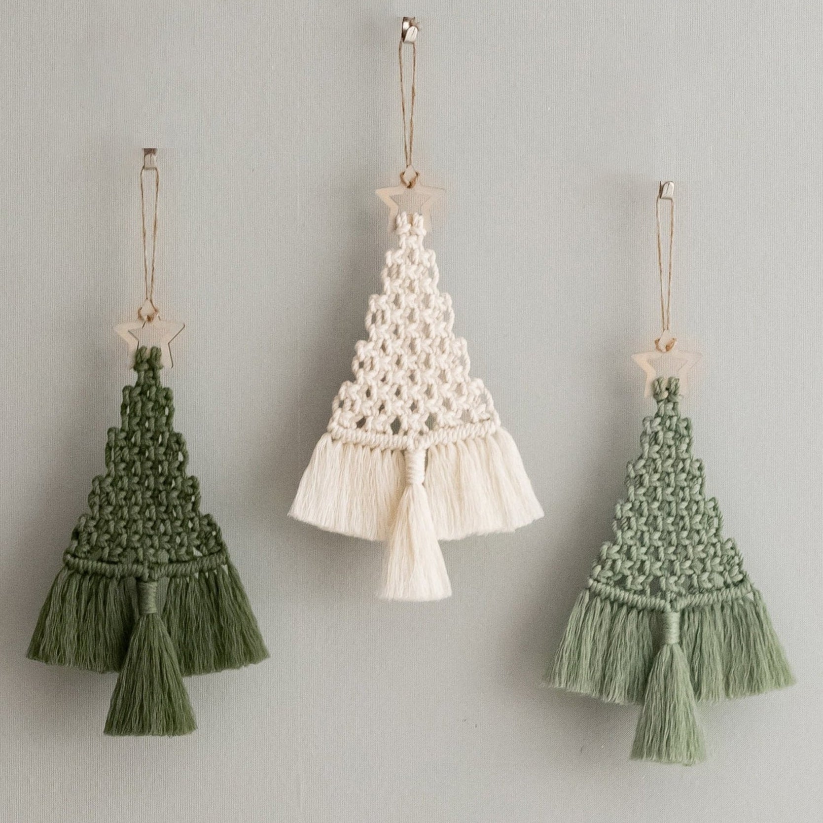 Macrame Honeycomb Tree Ornament – Boho Cotton Yarn Holiday Decor X05