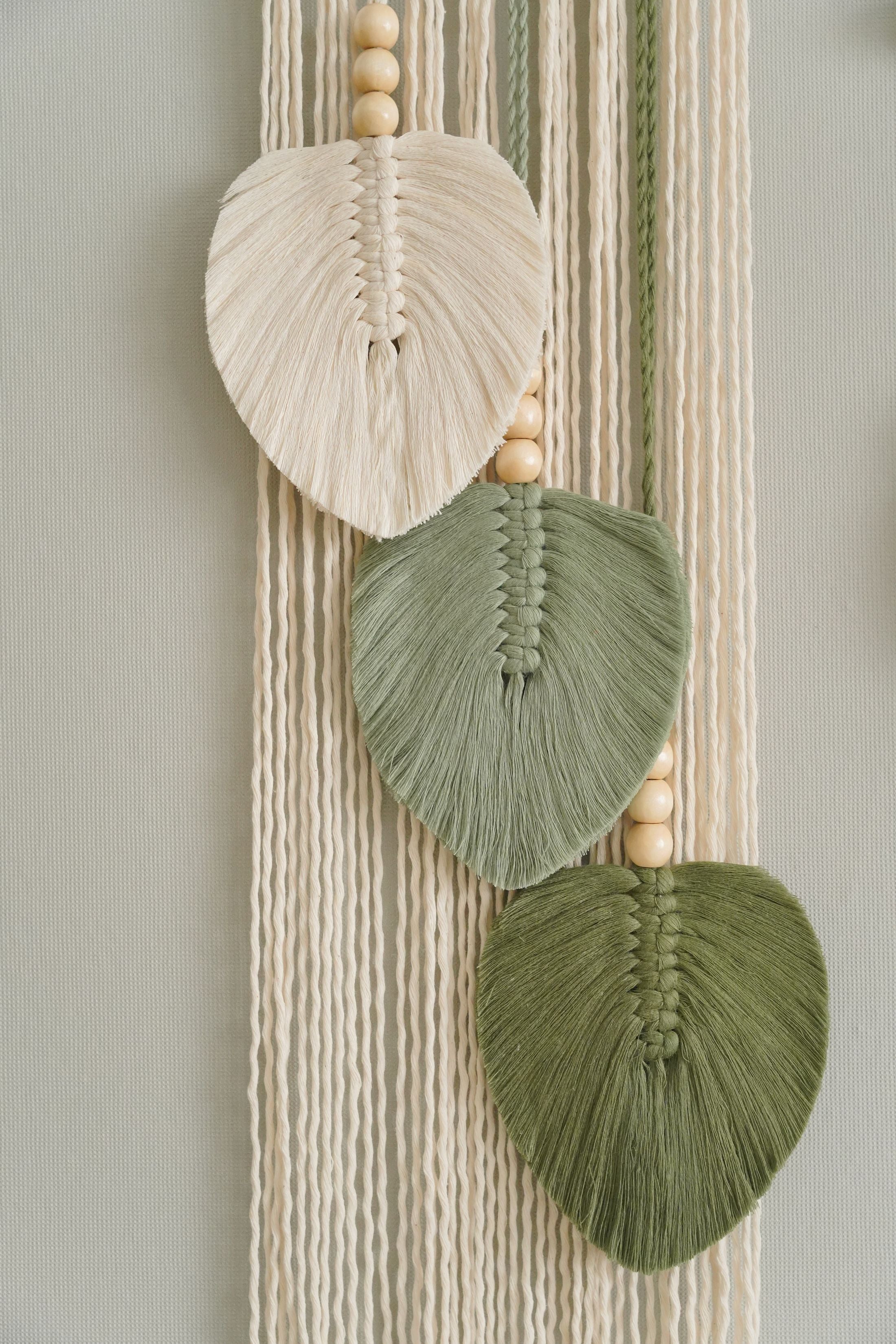 Three Leaves Wall Hanging – Macrame Leaf Decor for Boho V24