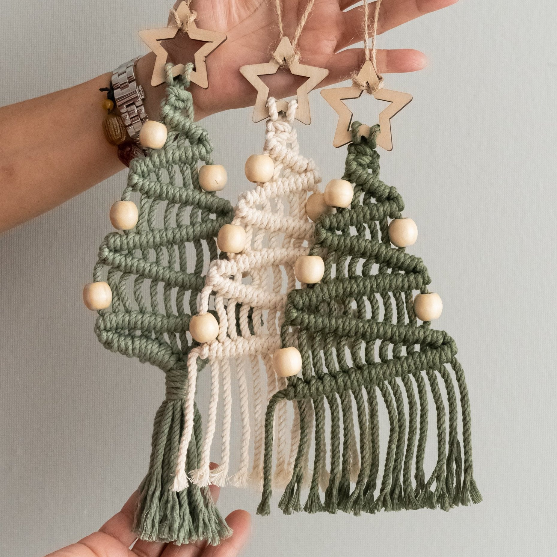 DIY Christmas Tree Macrame Kit – Cotton Cord & Wooden Beads K24