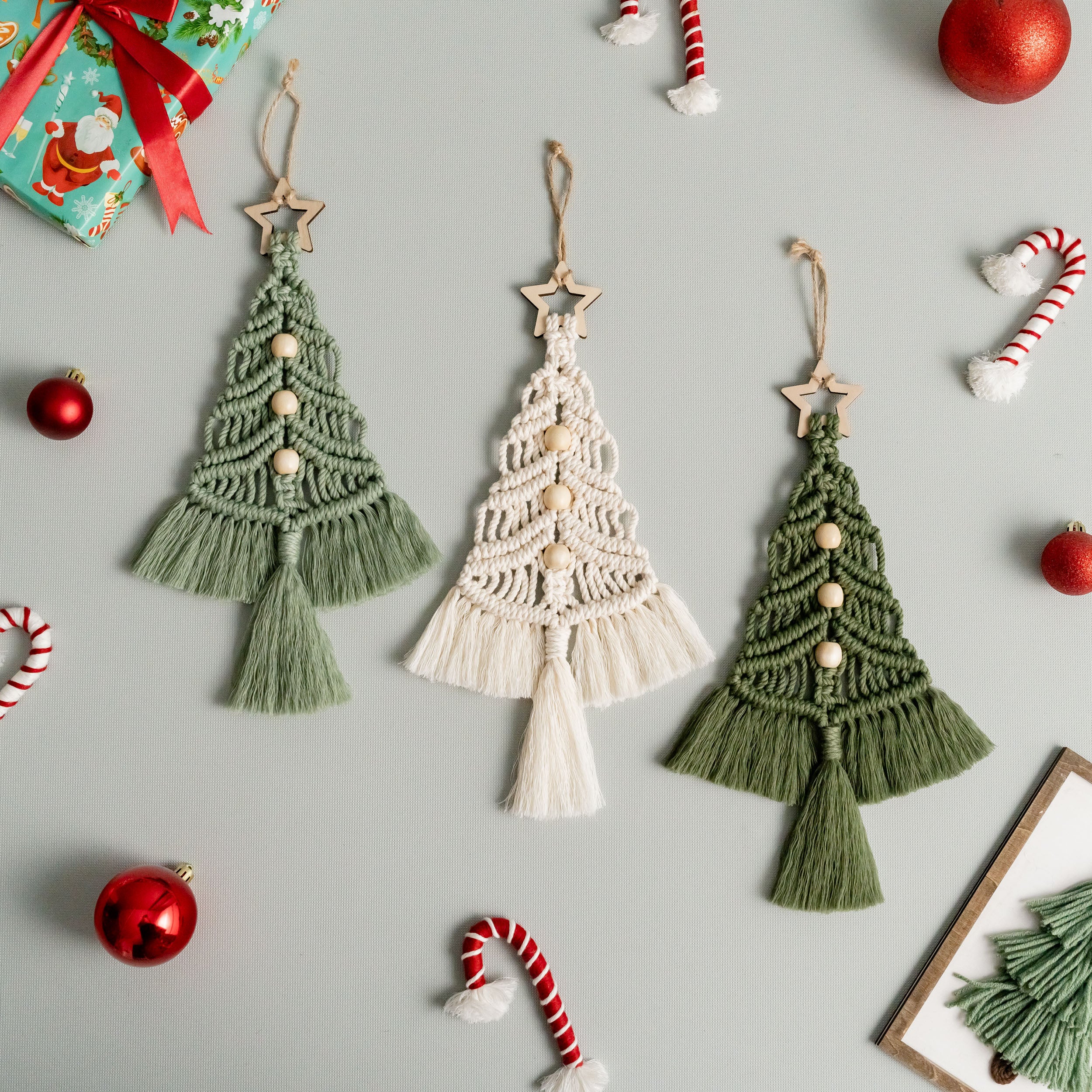 Macrame Christmas Tree Wall Hanging for Festive Holiday Decor