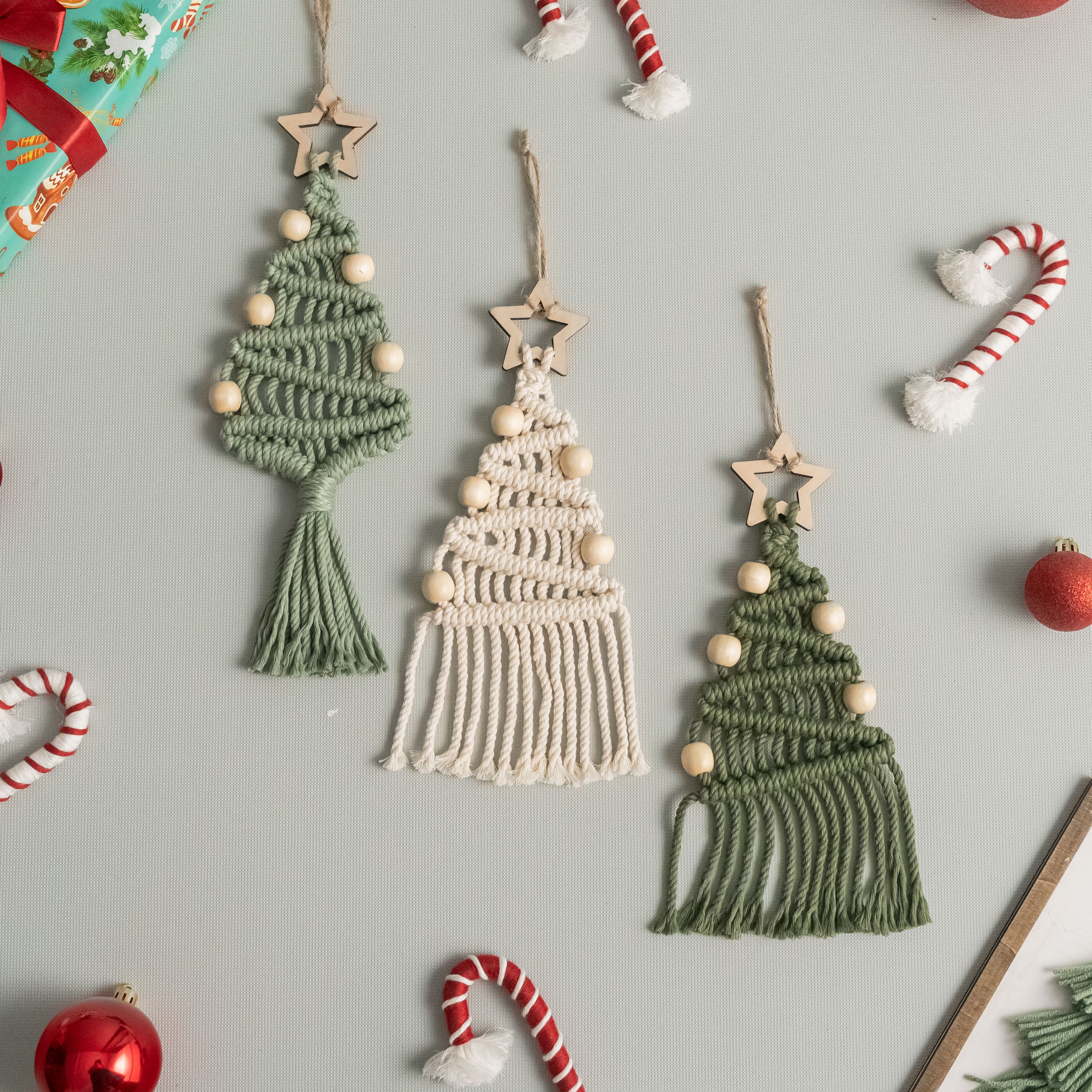 DIY Christmas Tree Macrame Kit – Cotton Cord & Wooden Beads K24