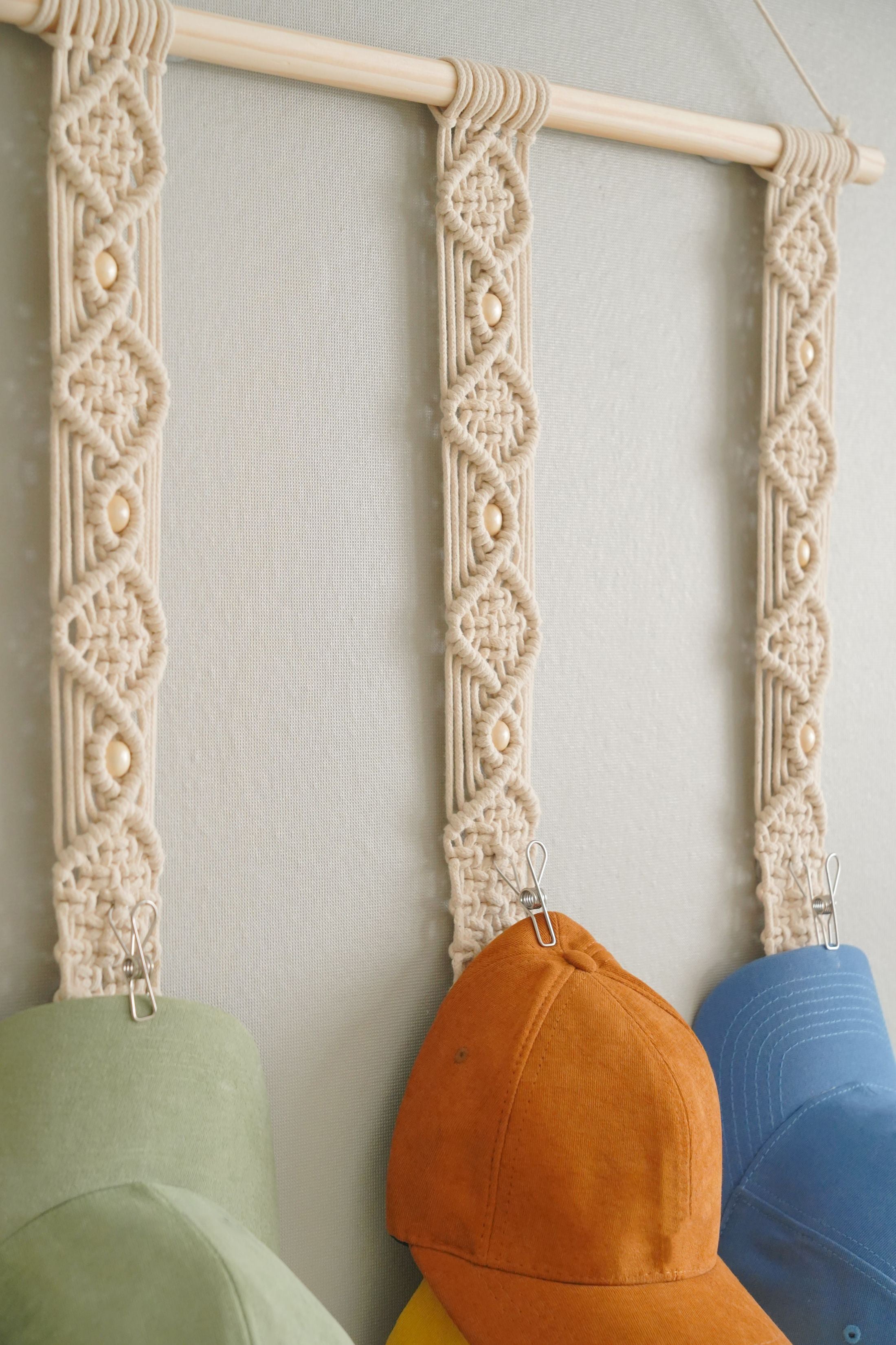 Macrame Hat Holder – Hanging Baseball Cap Organizer for Wall I21