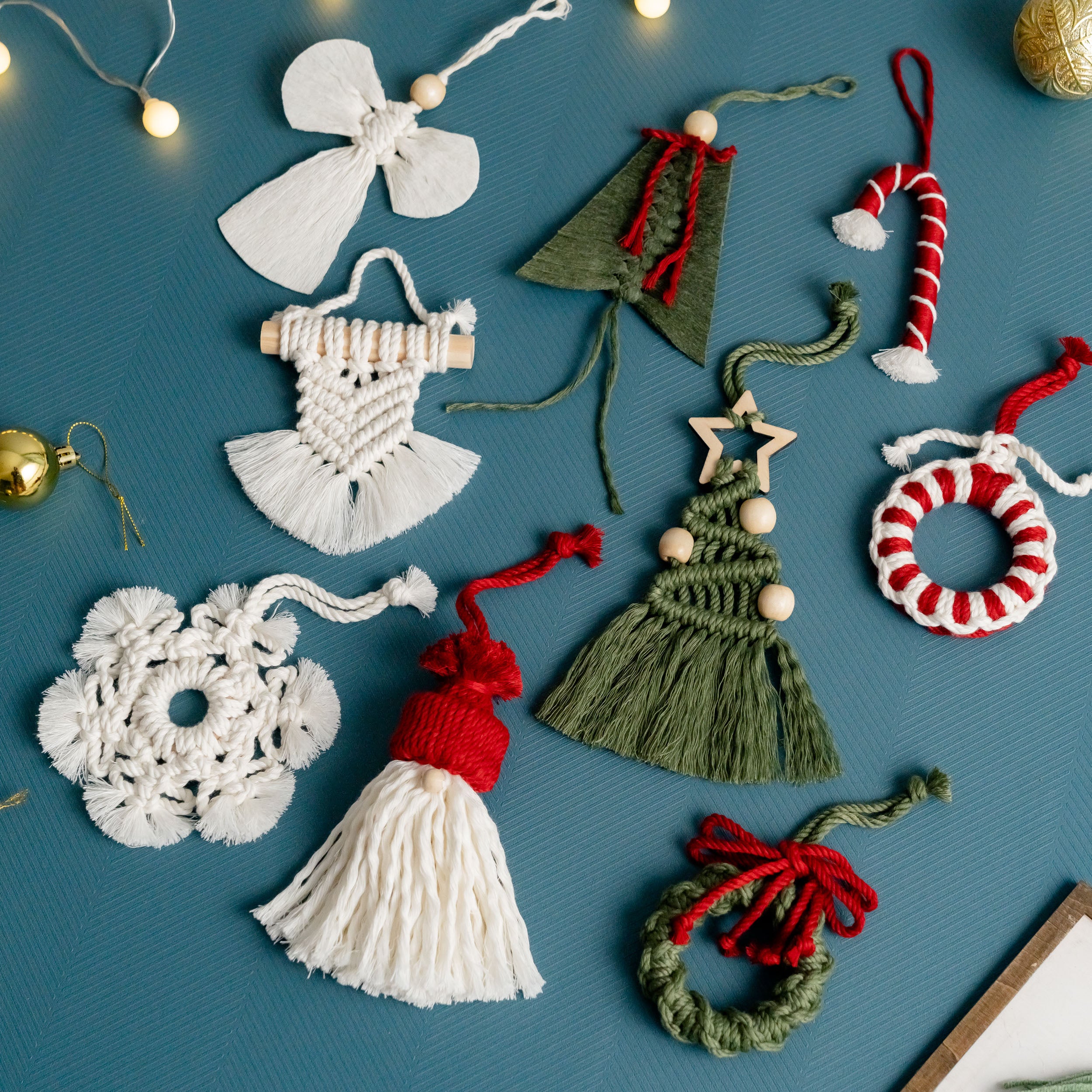 Macrame Christmas Ornaments Set – Boho Holiday Tree Decorations X06
