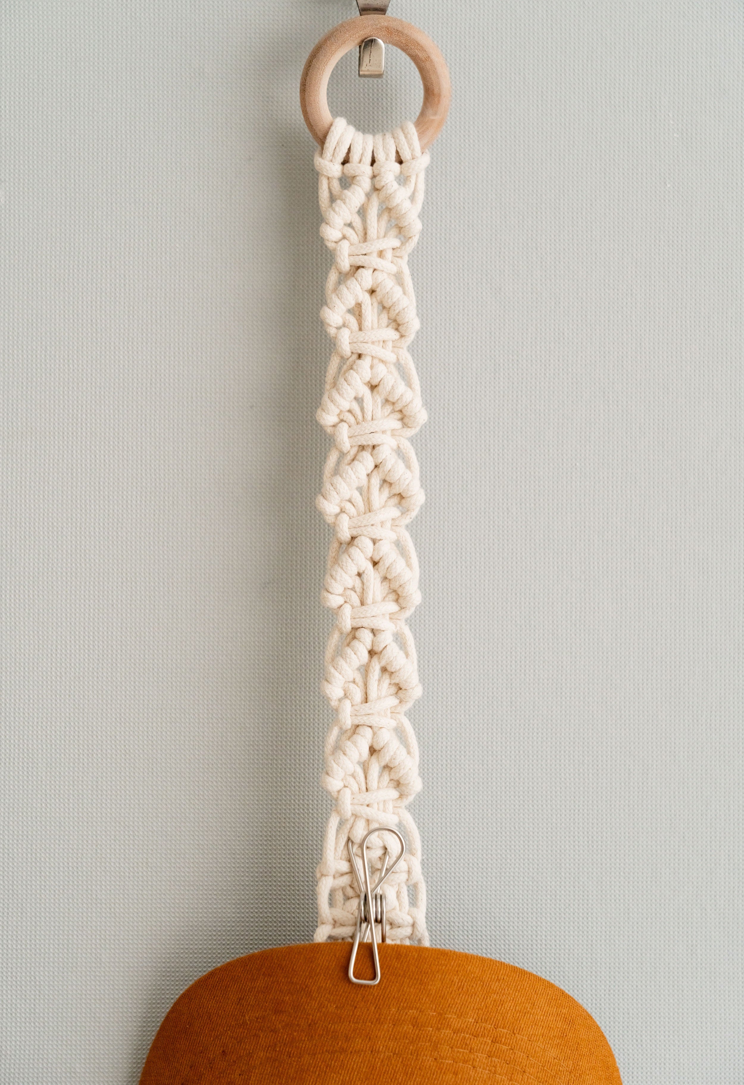 Macrame Cap Holder Strap – Wall Organizer for Baseball Hats I49