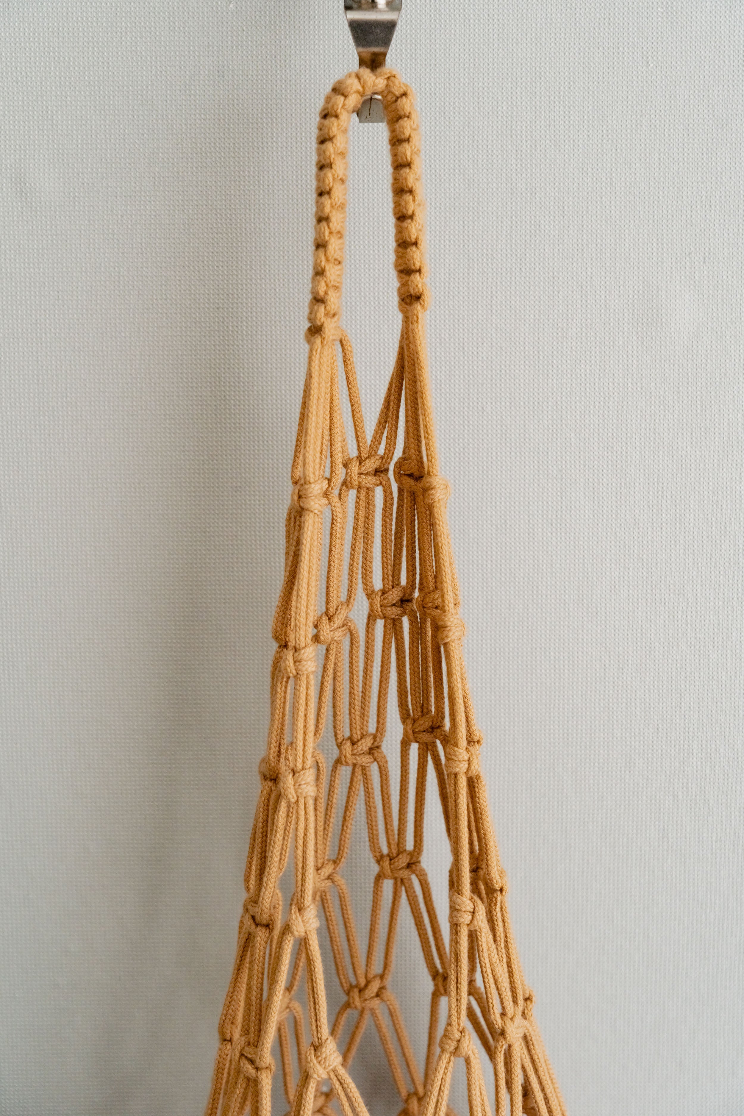 Macrame Vegetable Hanging Basket – Kitchen Produce Holder I17