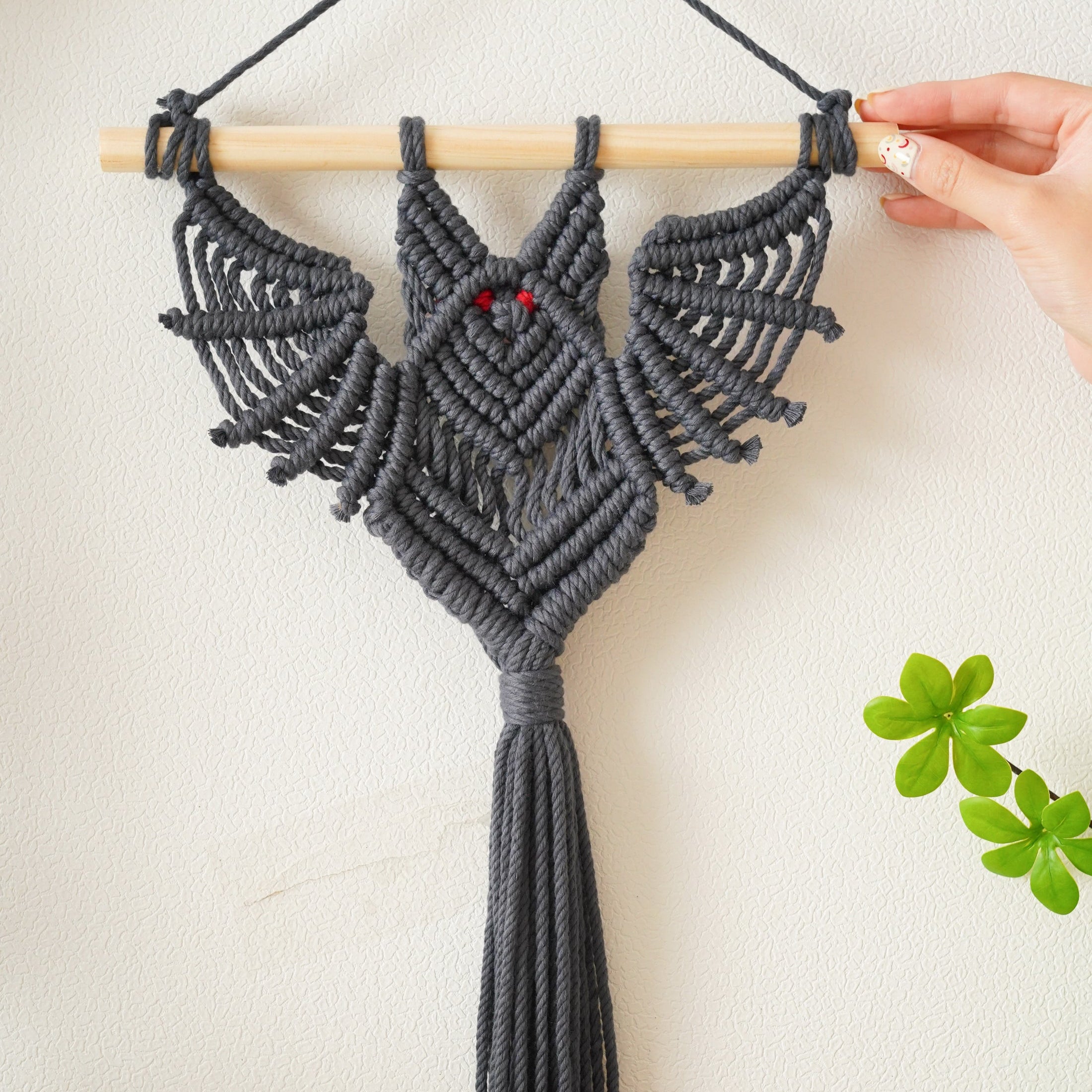 Macrame Bat Wall Hanging PATTERN - Macrame Digital Pattern For Beginner P30
