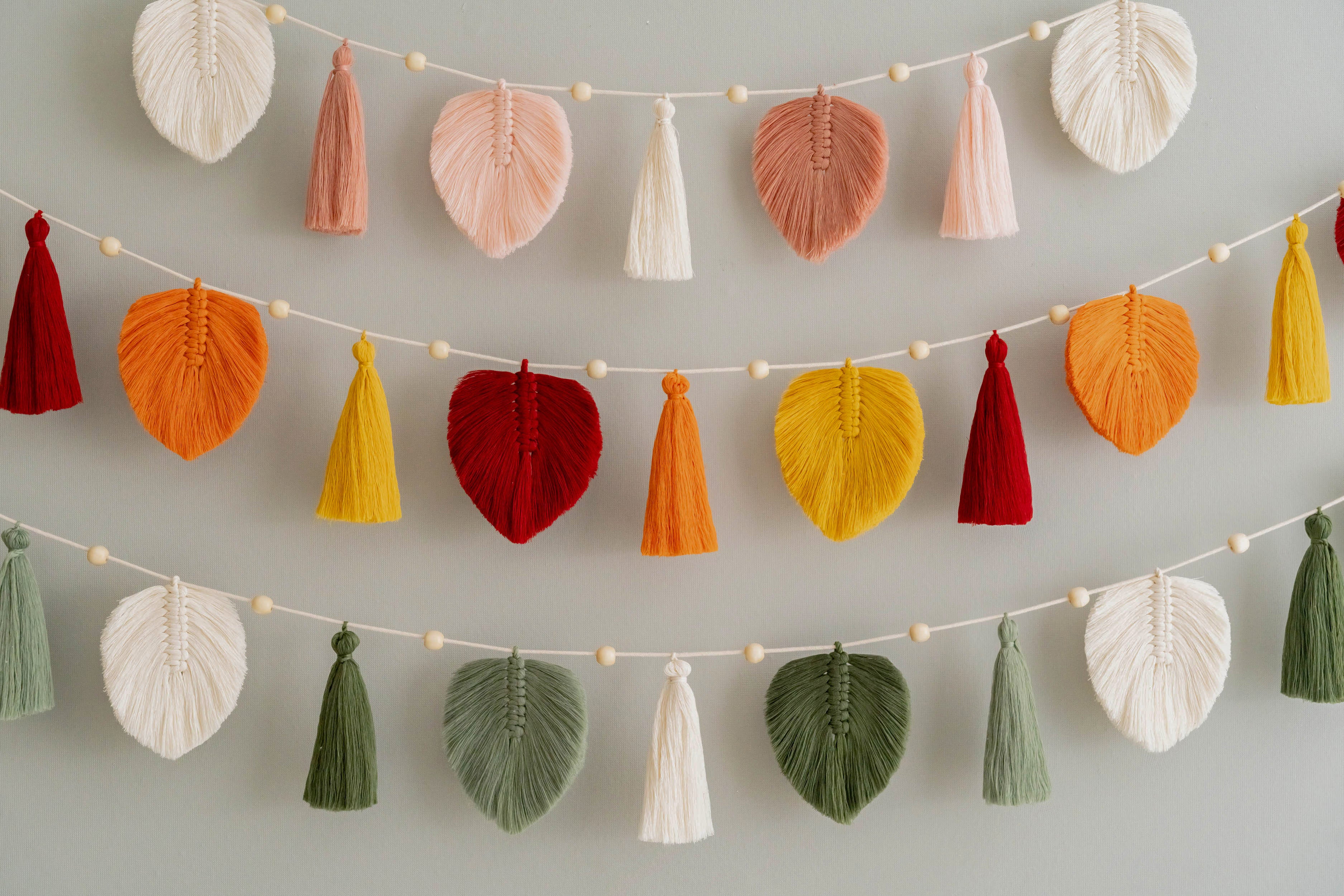 Macrame Leaf Garland – Boho Tassel Cotton Wall Decor L38