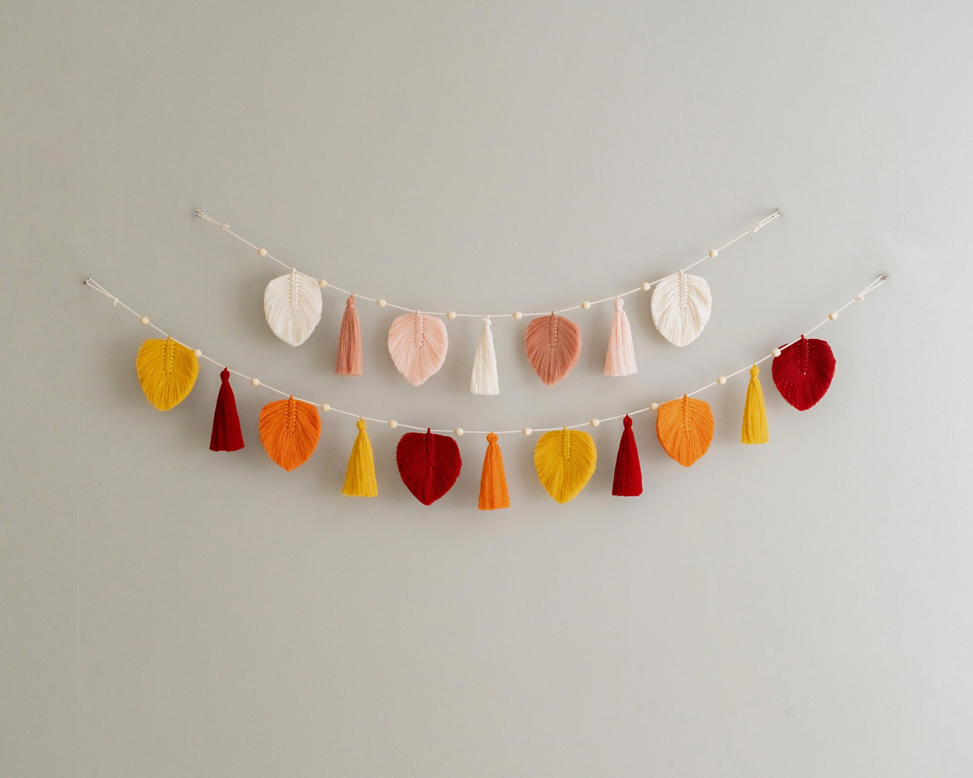 Macrame Leaf Garland – Boho Tassel Cotton Wall Decor L38