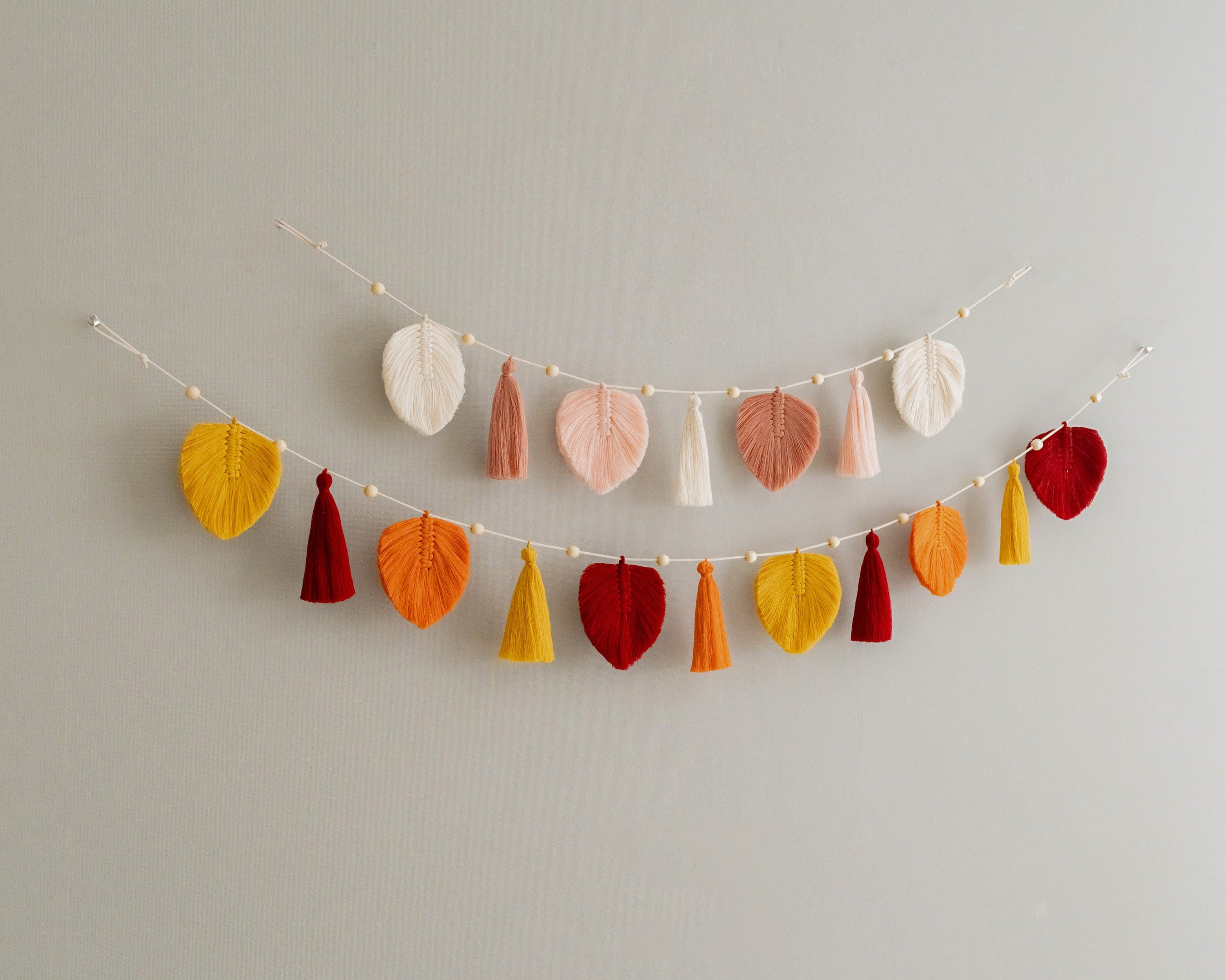 Macrame Leaf Garland – Boho Tassel Cotton Wall Decor L38