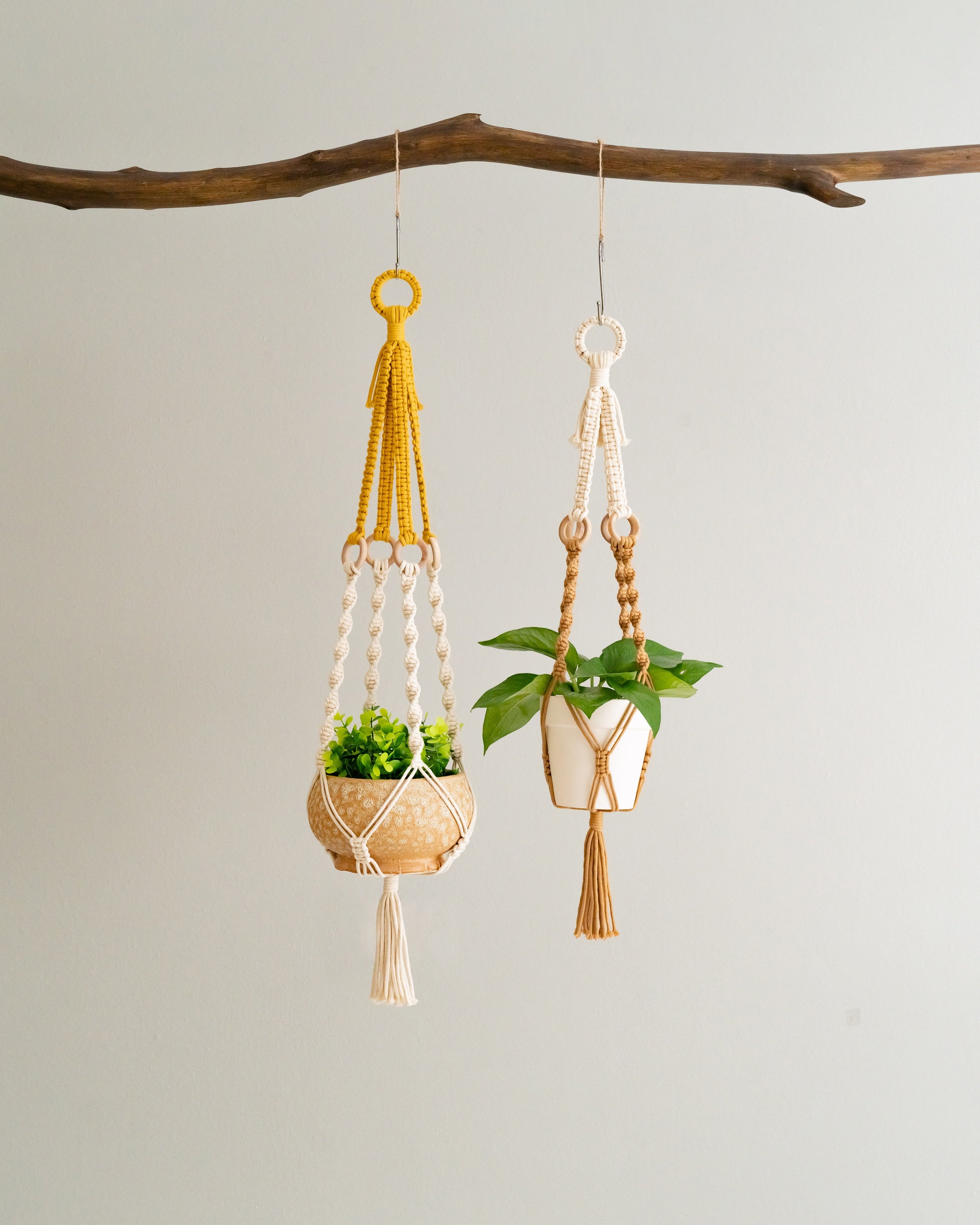Macrame Plant Hanger with Tassel – Cotton Twist Knot Wall Decor I69
