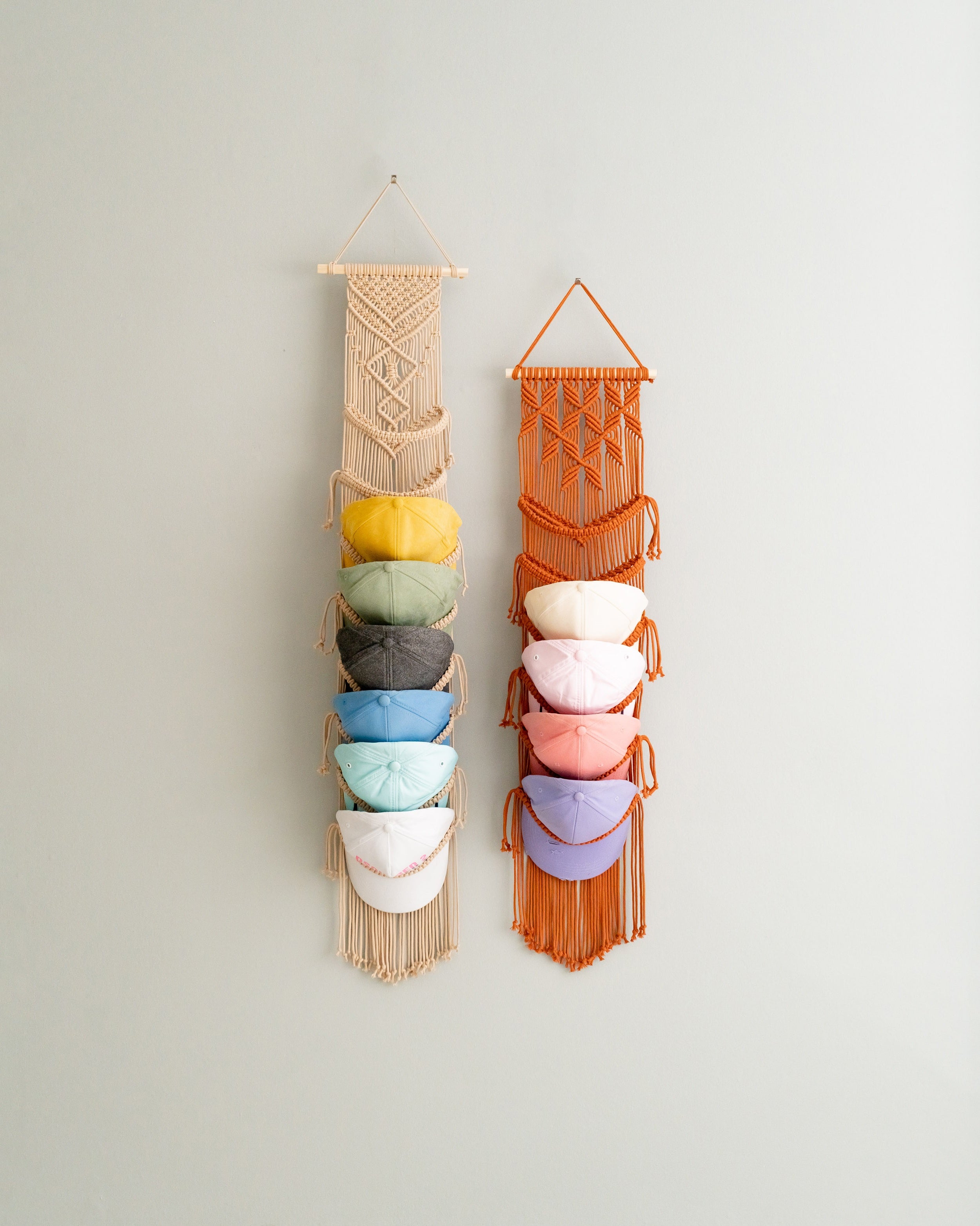 Macrame Strap-In Baseball Cap Organizer – Wall Hat Display H78
