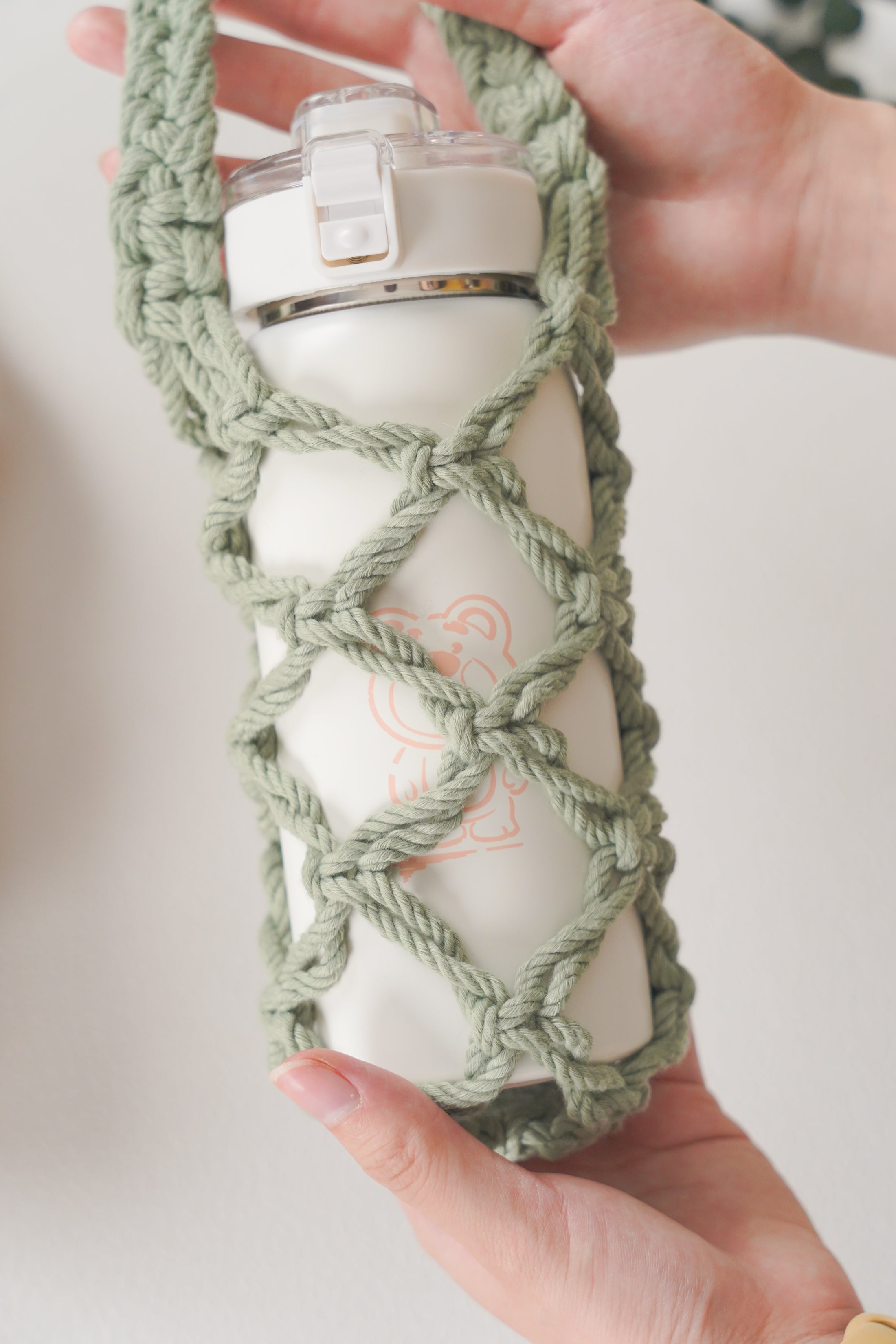 Macrame Bottle Holder Pattern for Reusable Bottle and Eco Carry P32