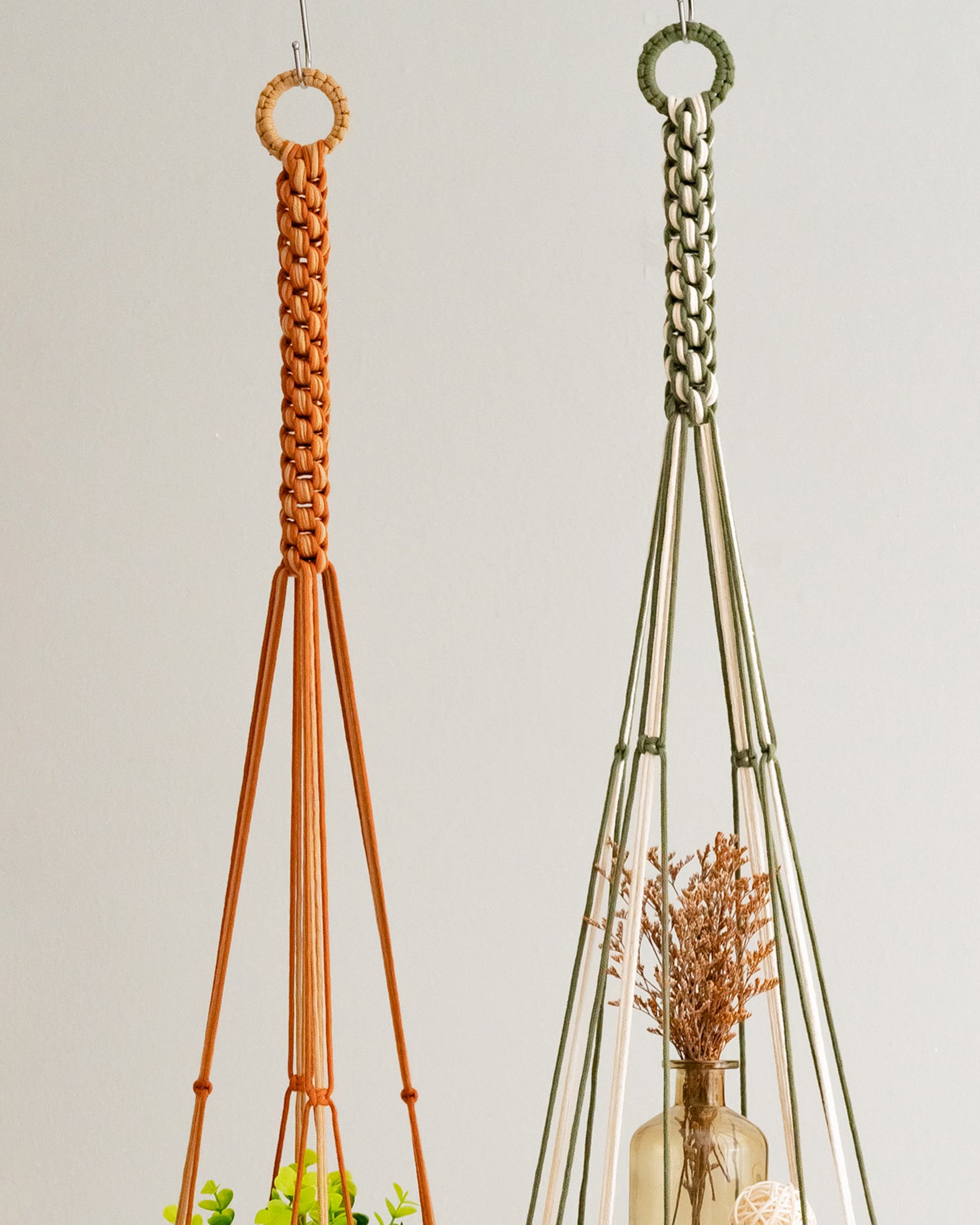 Boho Macrame Wood Tray Plant Hanger with Tail – Indoor Decor Basket S22