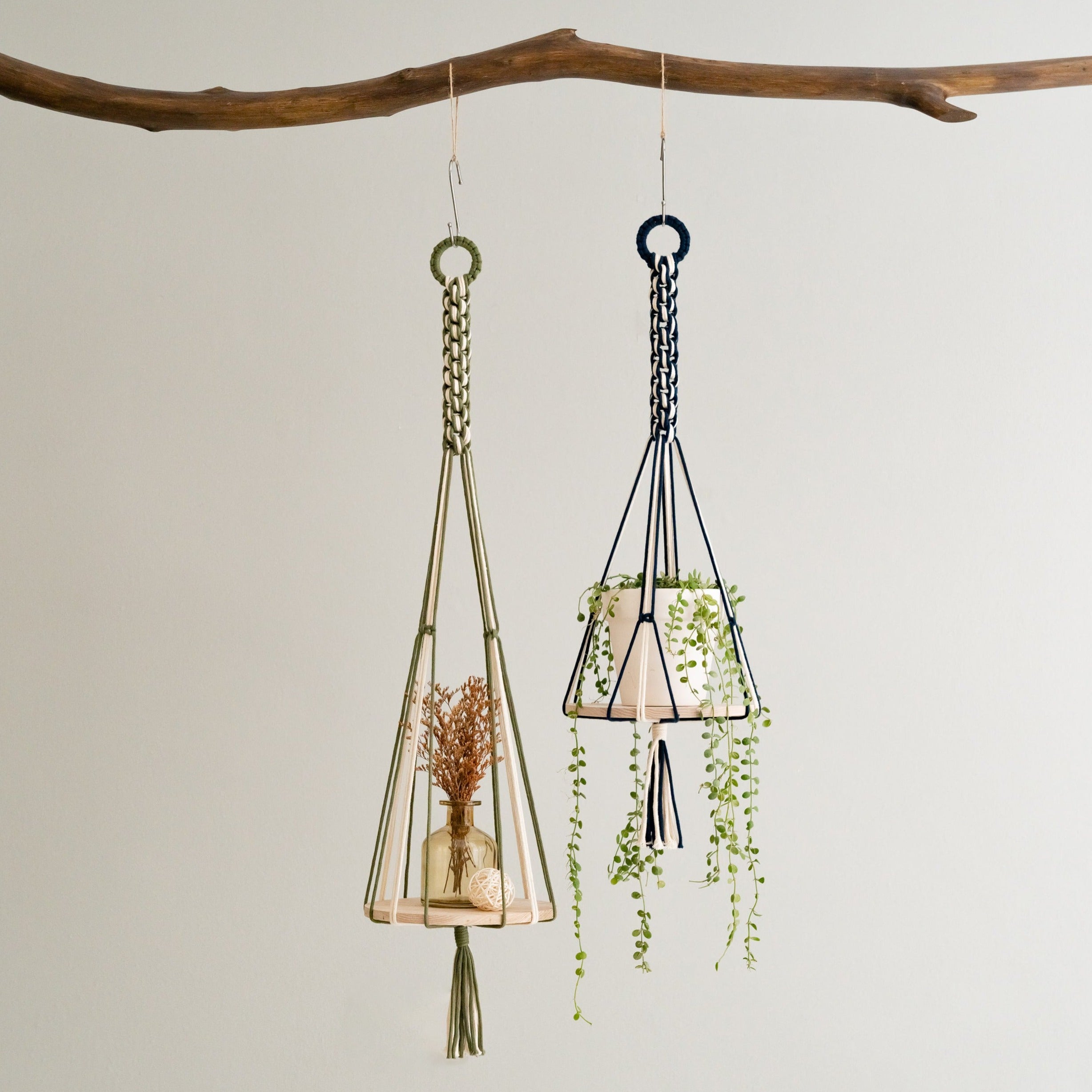 Boho Macrame Wood Tray Plant Hanger with Tail – Indoor Decor Basket S22