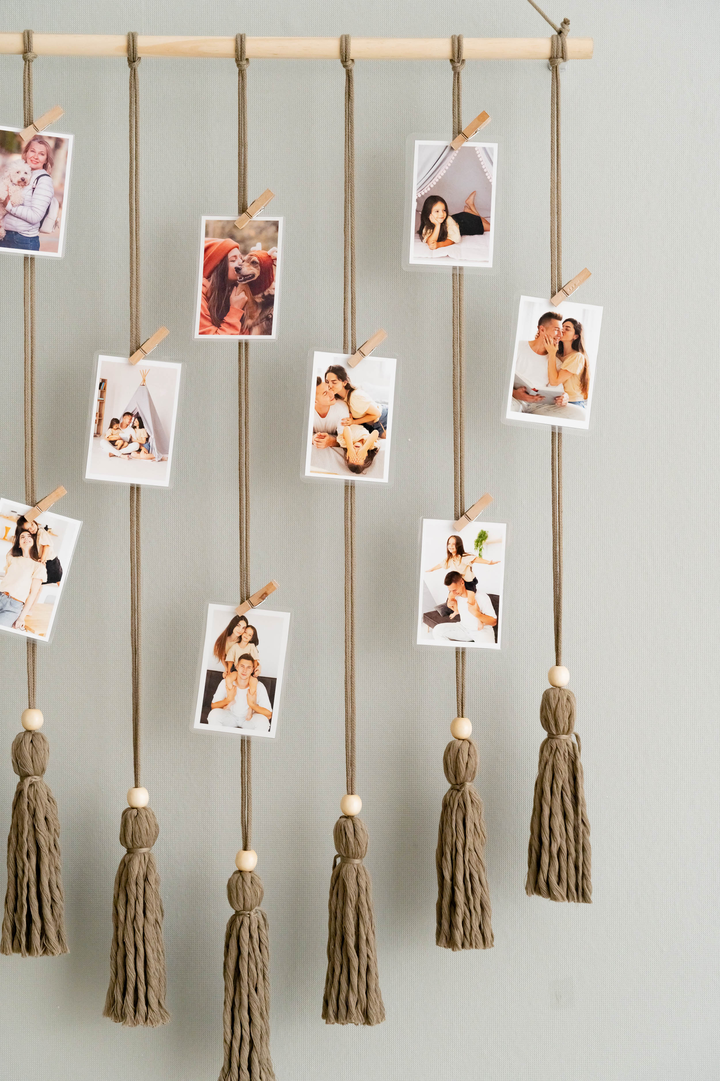 Boho Macrame Photo Display Hanger for Wall Décor H02
