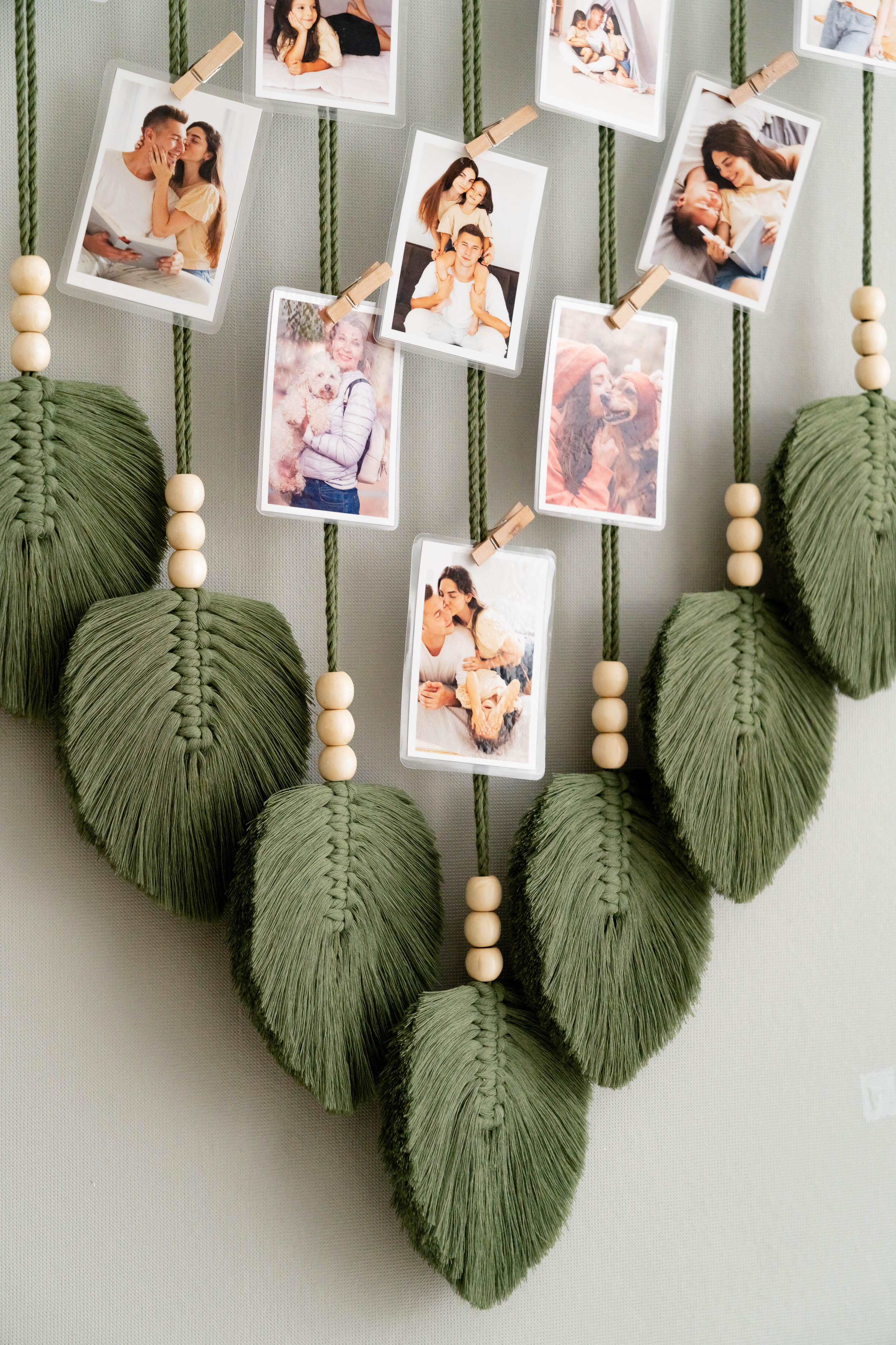 Boho Macrame Photo Display Hanger for Wall Décor H02