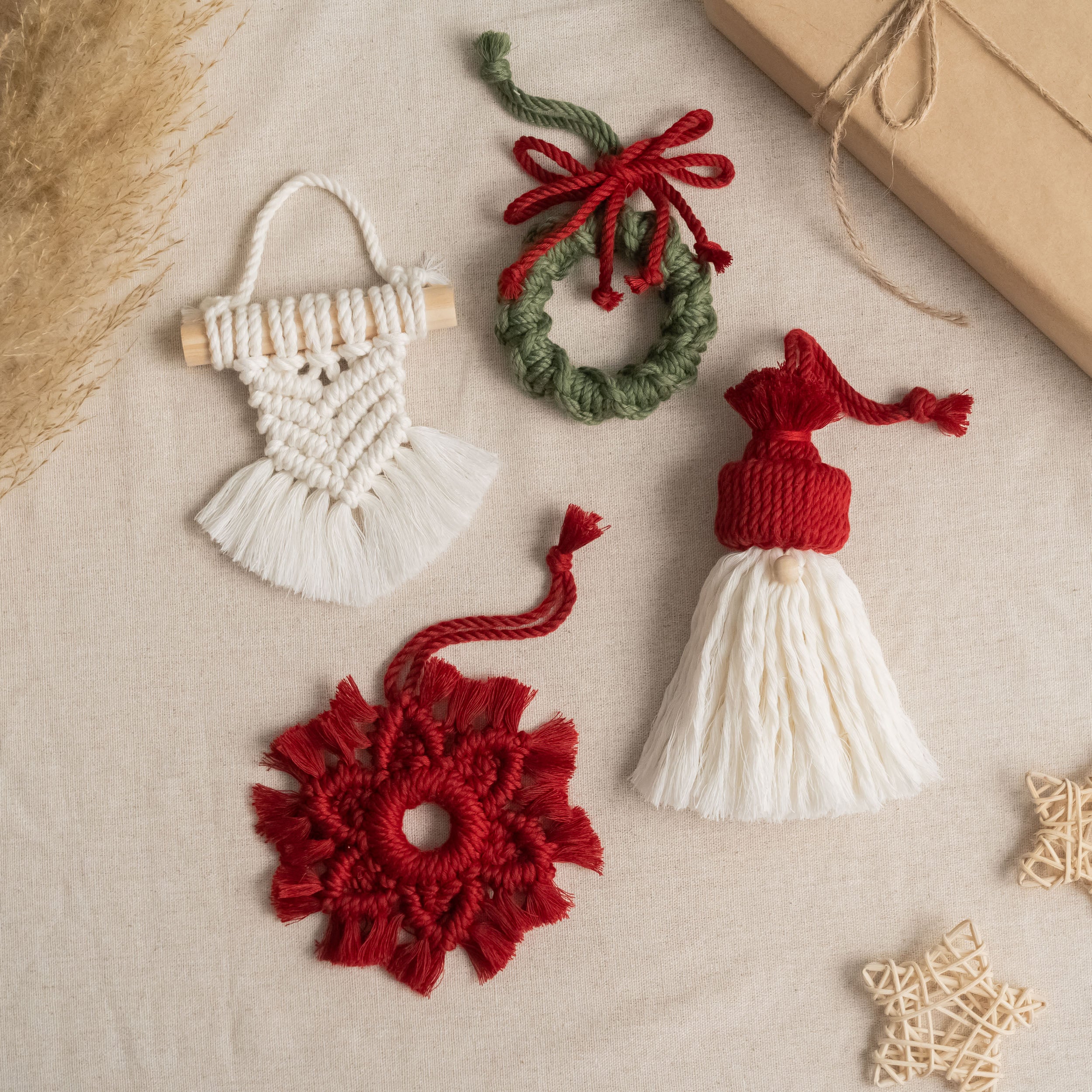 Christmas Craft Kit – Macrame Ornaments DIY Kit with Cotton Cord K26