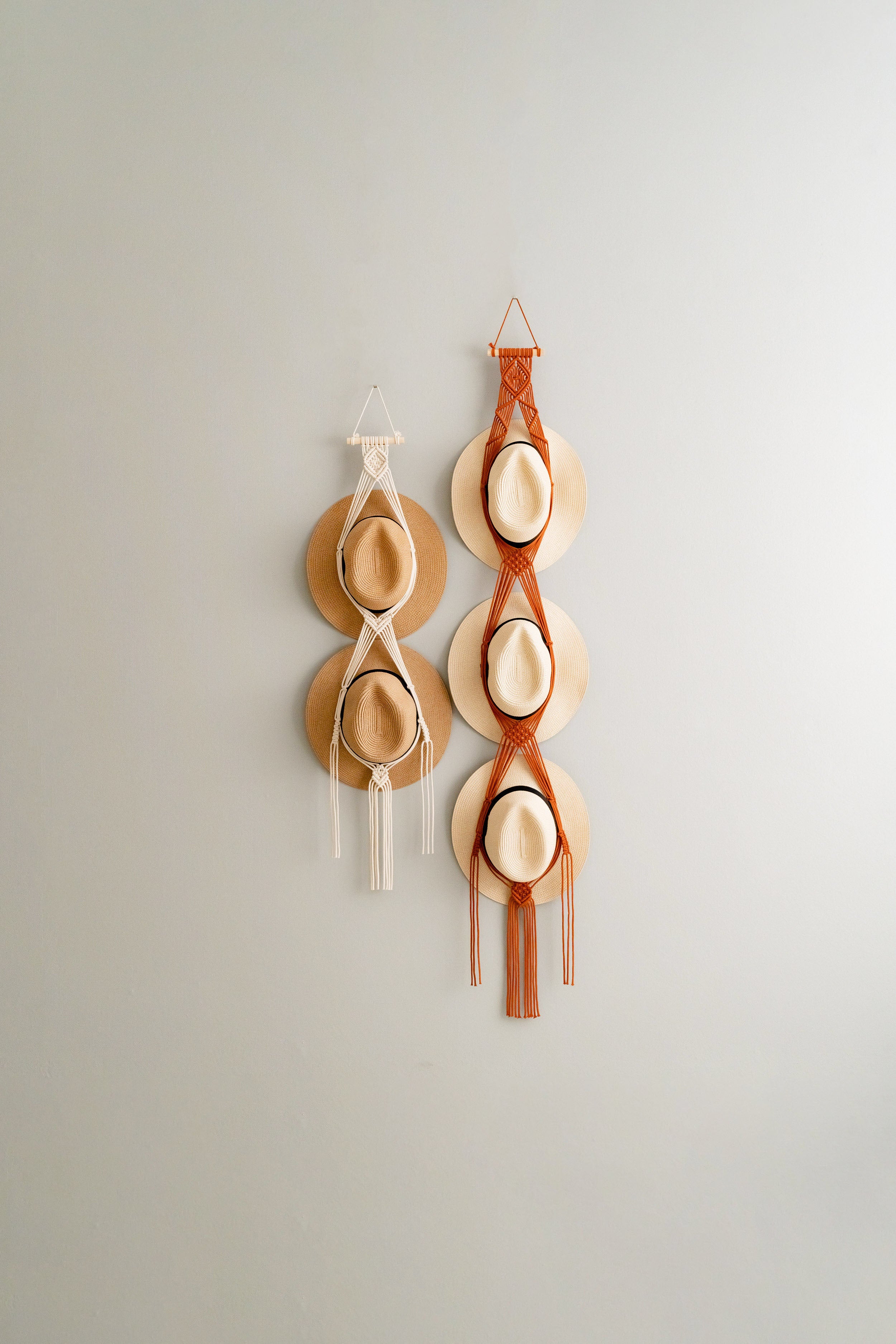 Macrame Hat Hanger – Boho Wall Organizer for Hats & Accessories I45