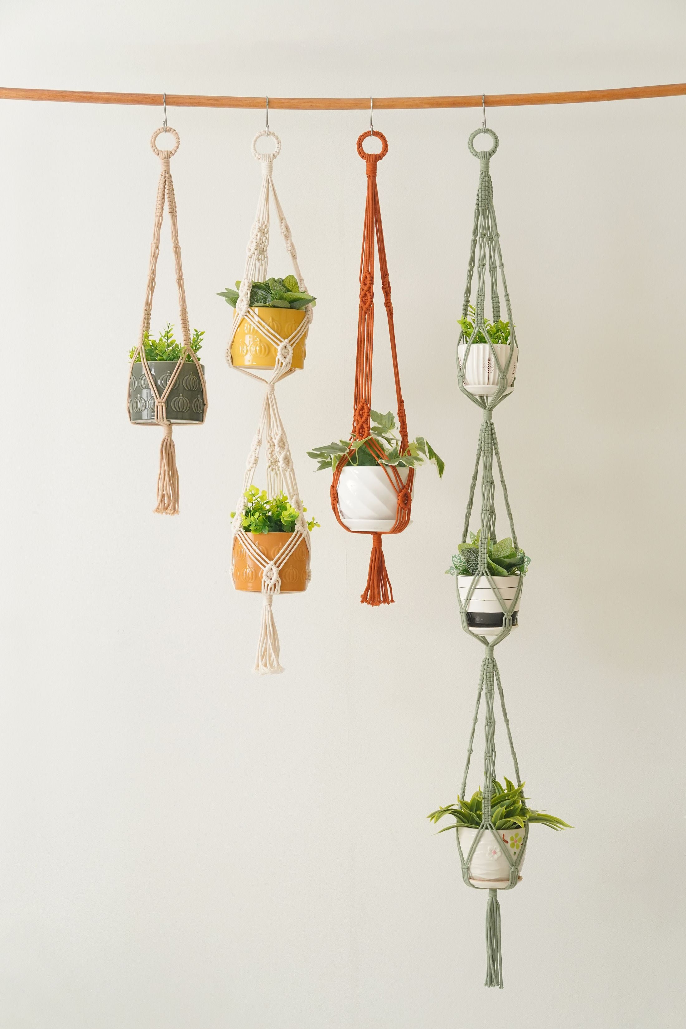 Macrame Plant Hanger with Macrame Cord for Hanging Plants I31