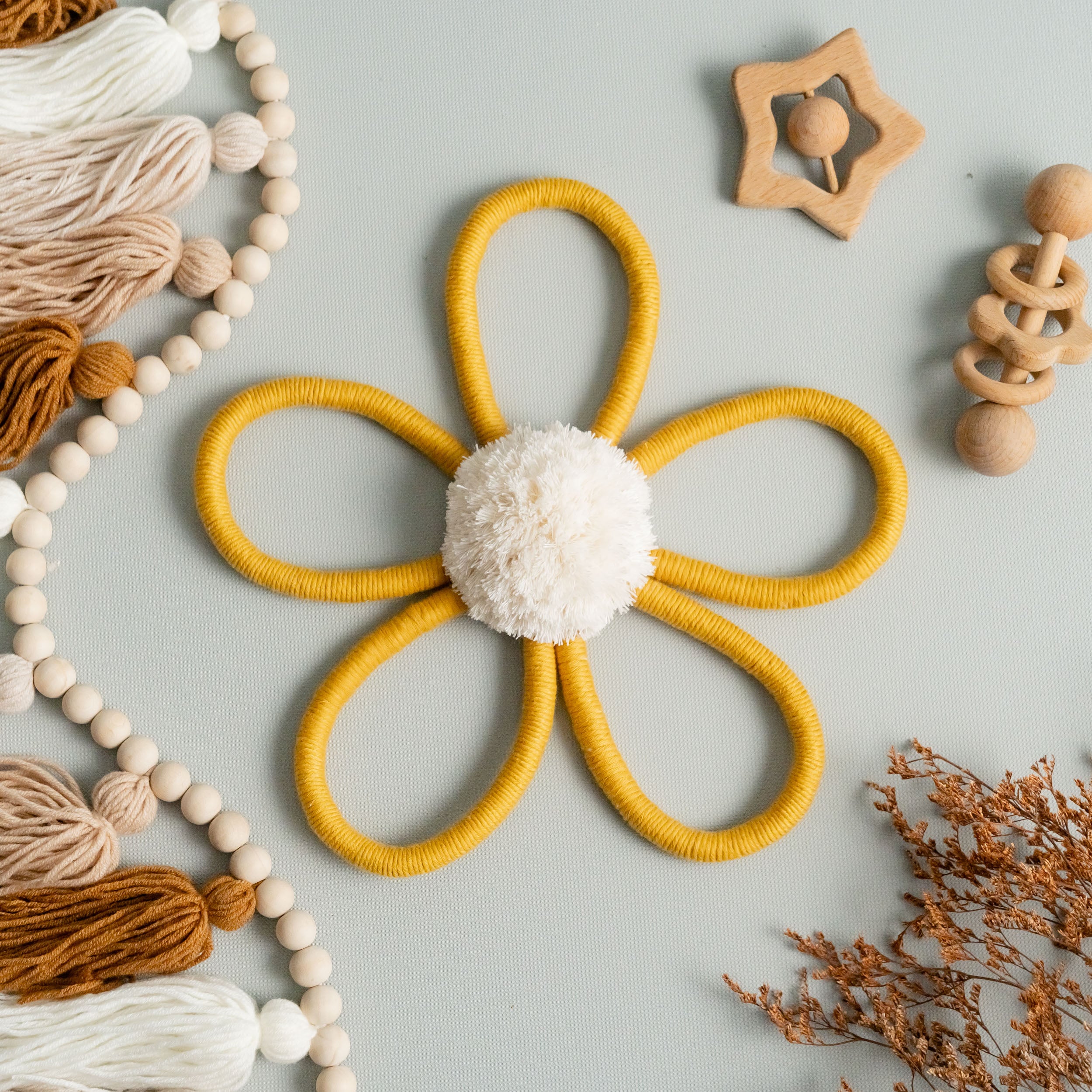 Macrame Flower Wall Hanging Macrame for Nursery Wall Decor and Boho Style U03