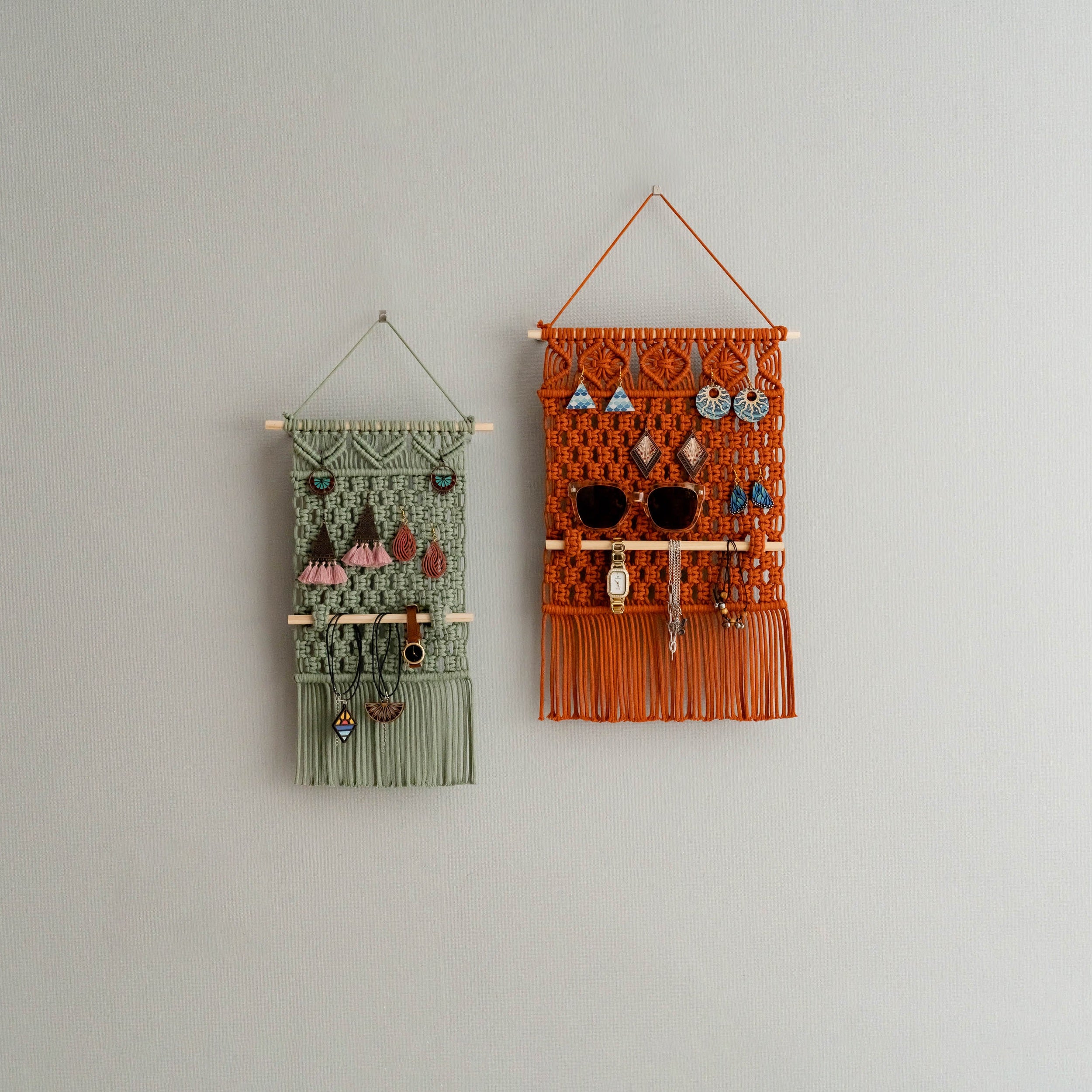 Macrame Earring Holder – Boho Wall Hanging Jewelry Organizer I82