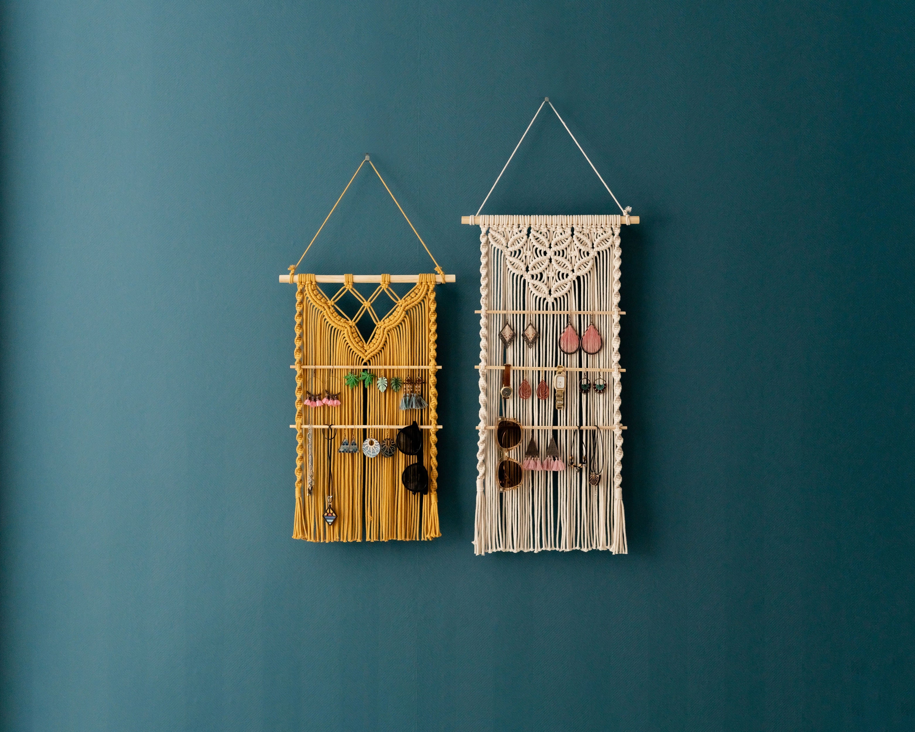 Macrame Earring Holder – Boho Jewelry Organizer Wall Hanging I81