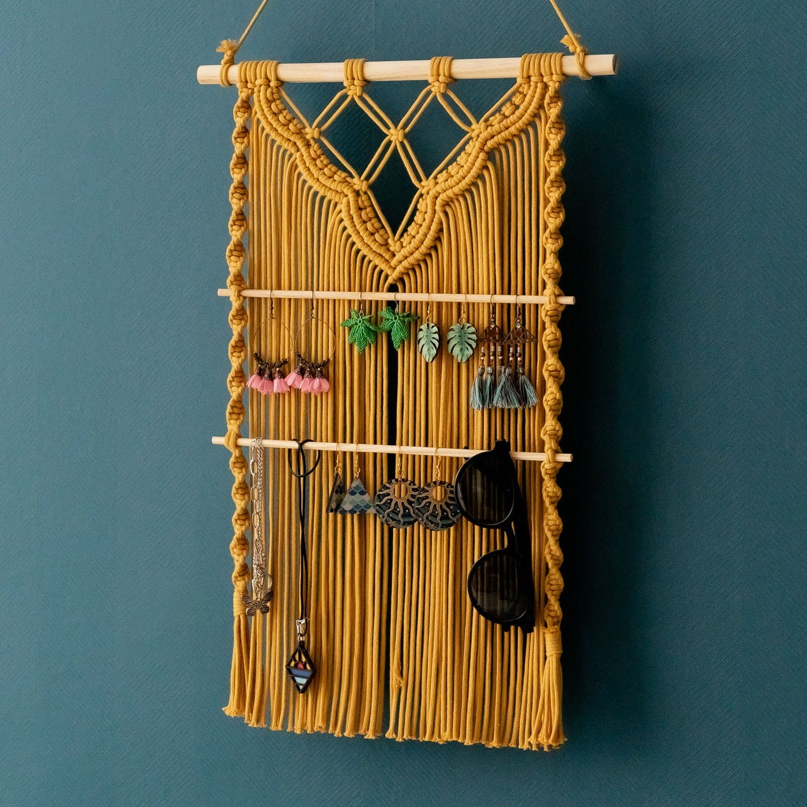 Macrame Jewelry Hanger with macrame cord for Earring Holder Wall Organizer I81