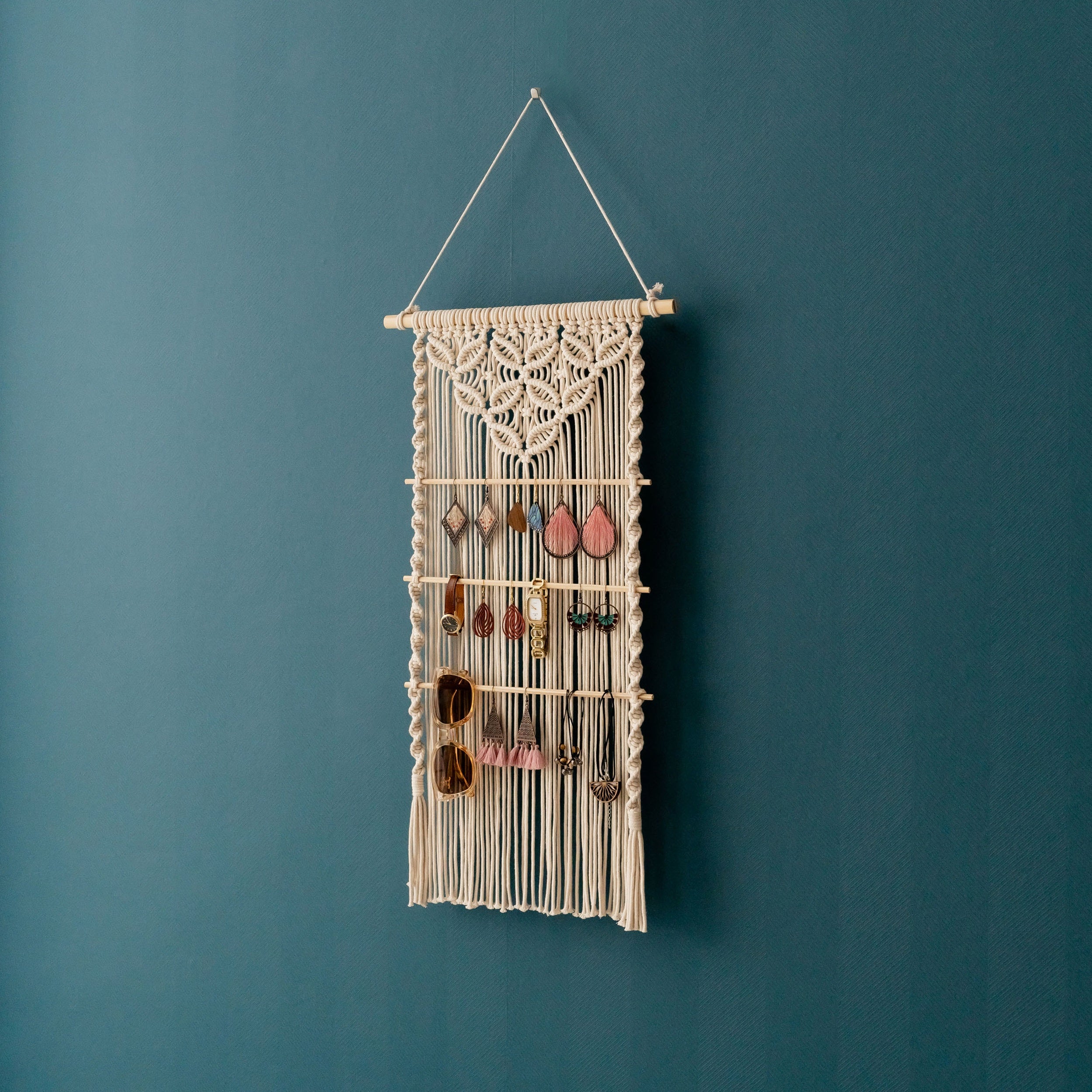 Macrame Earring Holder – Boho Jewelry Organizer Wall Hanging I81