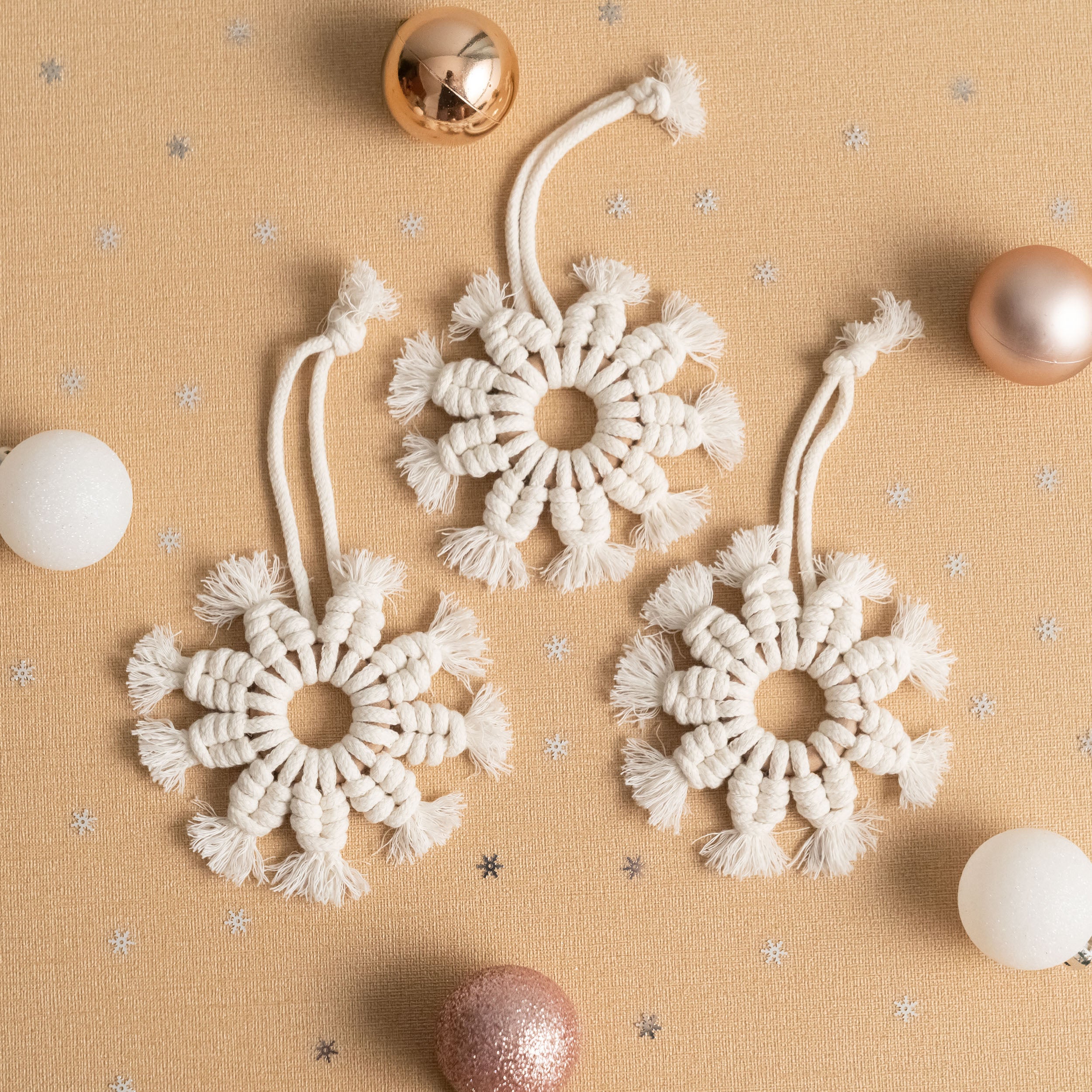 Macrame Snowflakes Ornament Macrame Cord for Christmas Ornaments and Minimalist Decor X66