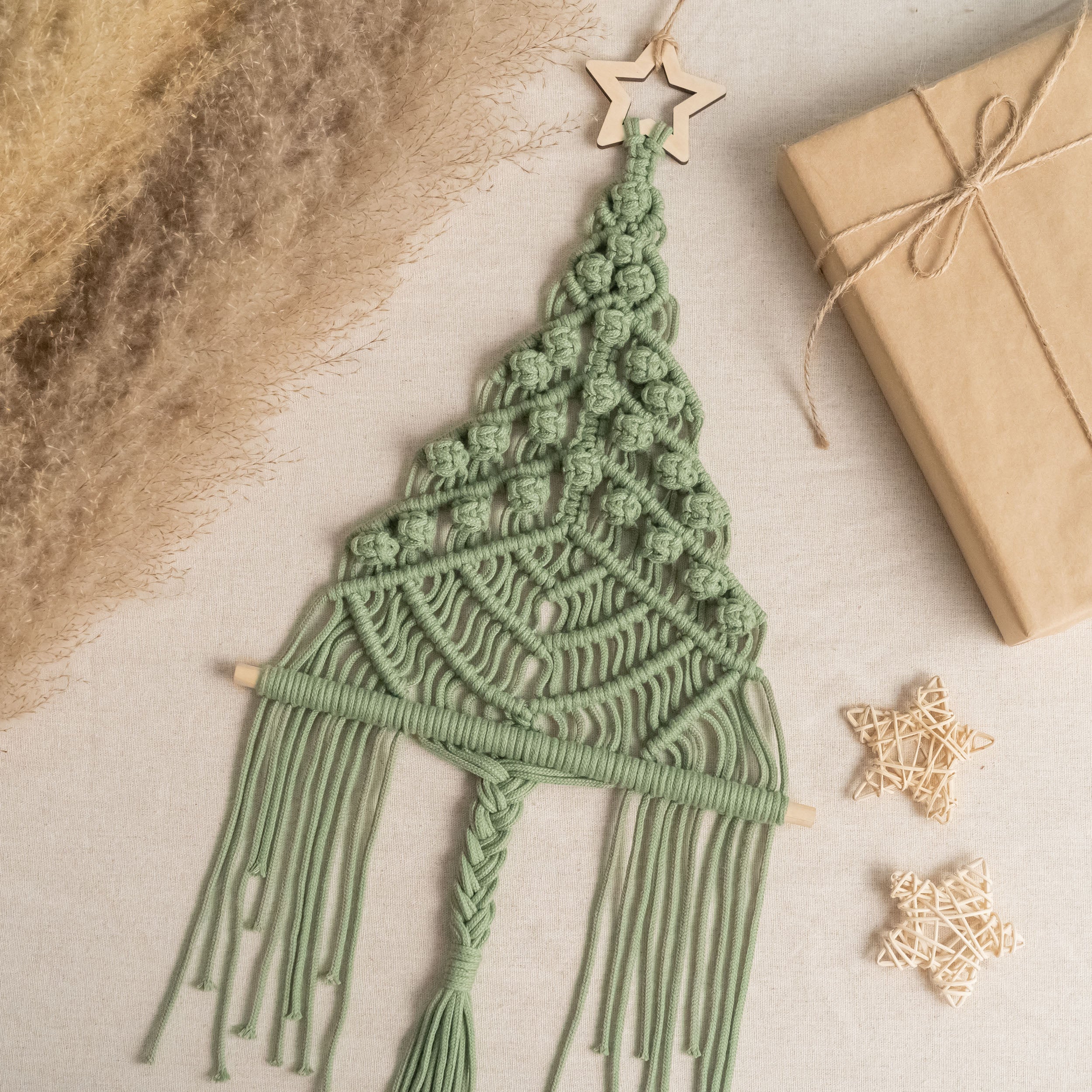 Macrame Christmas Tree Wall Hanging for Christmas Wall Decor X61