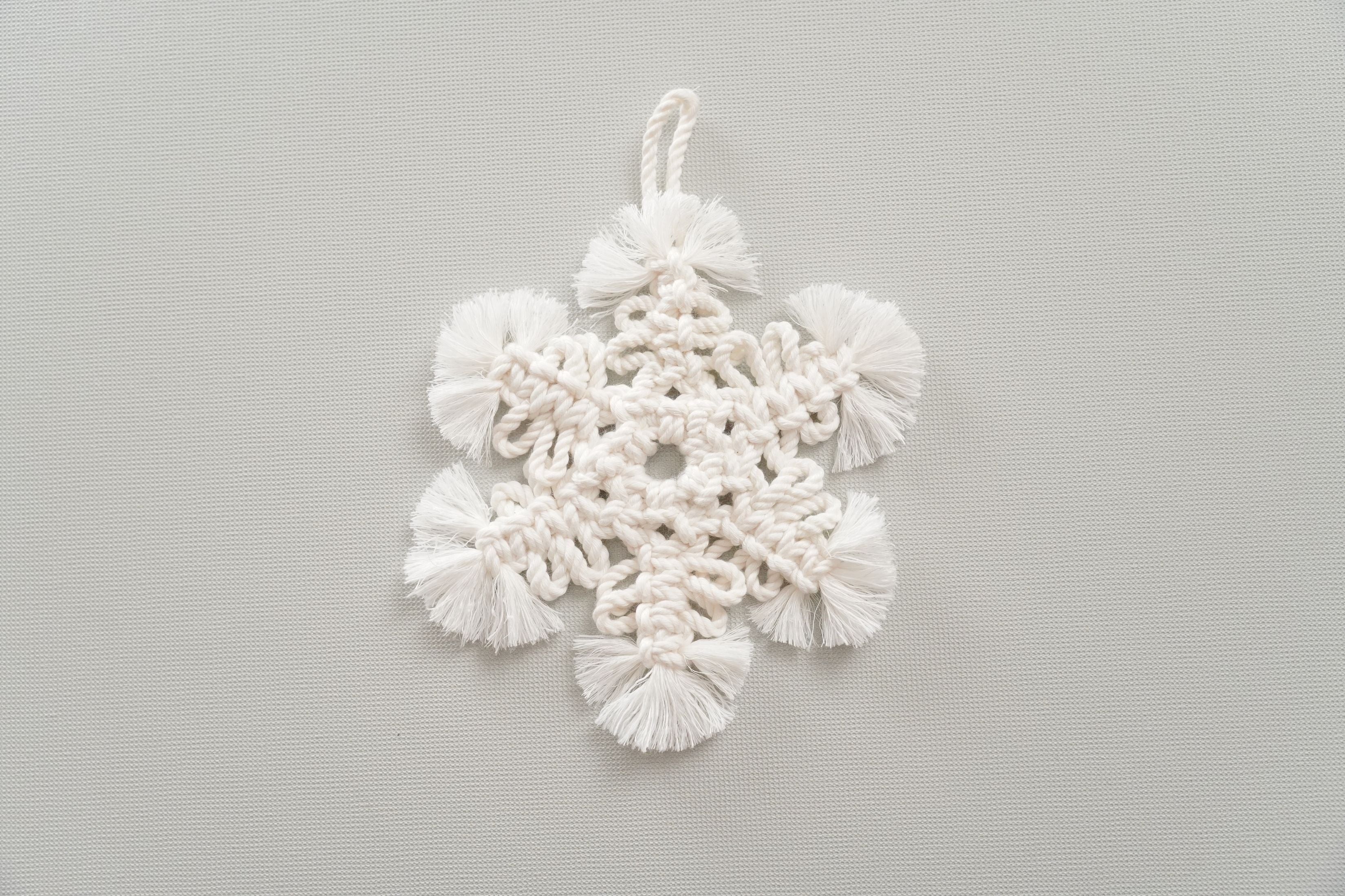 Macrame Christmas Ornament DIY Kit – Handmade Holiday Decor K65