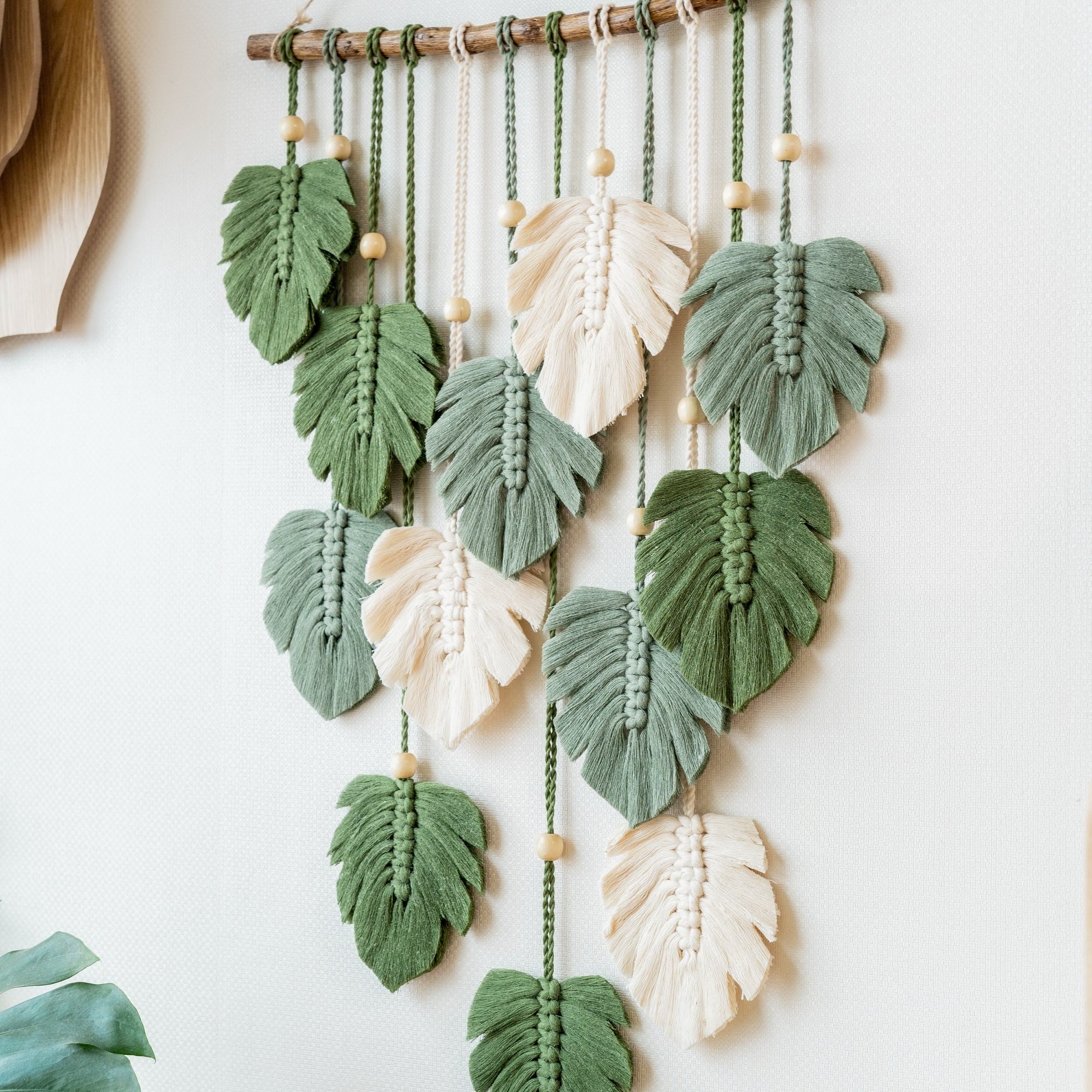 Macrame Leaf Wall Hanging macrame cord for Boho Wall Decor L47
