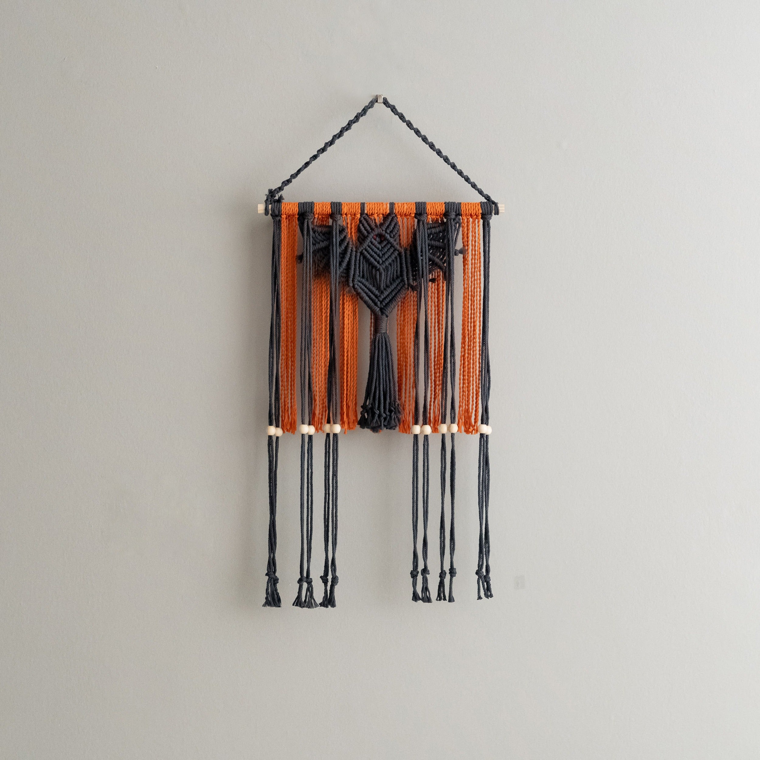 Macrame Bat-Inspired Wall Book Holder – Hanging Bookshelf Organizer H19