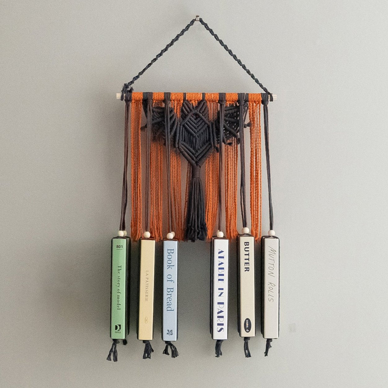 Macrame Bat-Inspired Wall Book Holder – Hanging Bookshelf Organizer H19