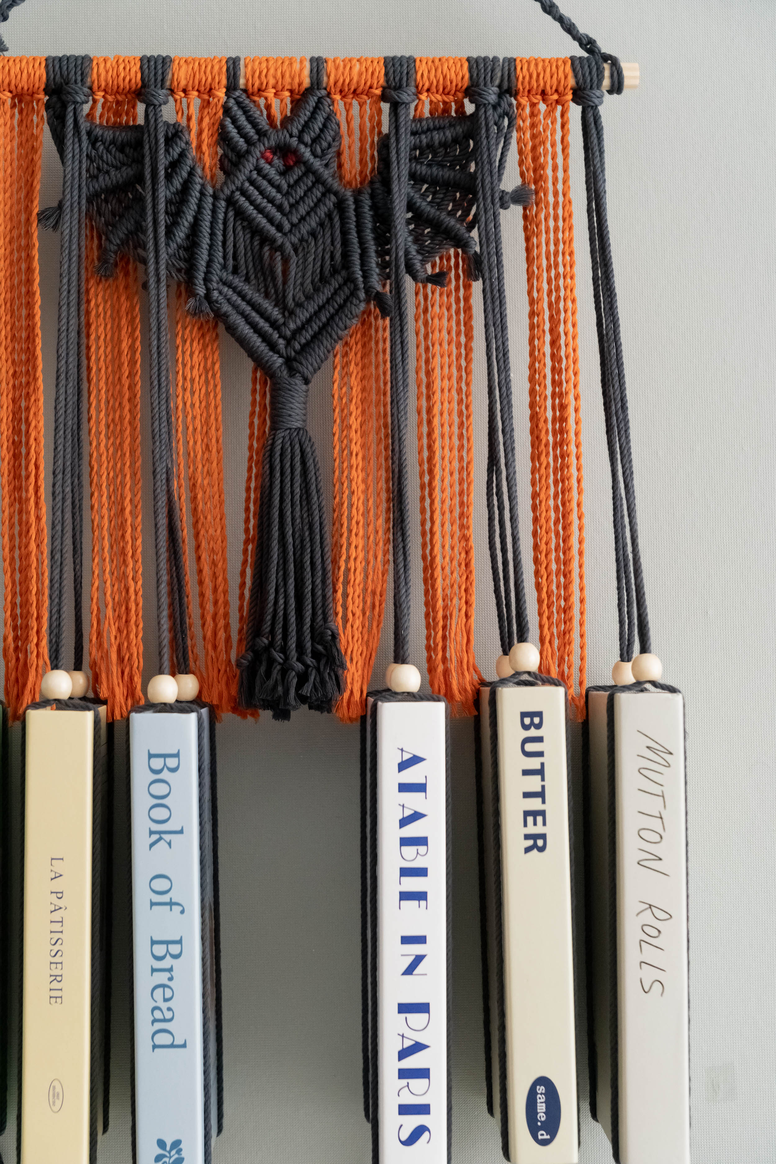 Macrame Bat-Inspired Wall Book Holder – Hanging Bookshelf Organizer H19