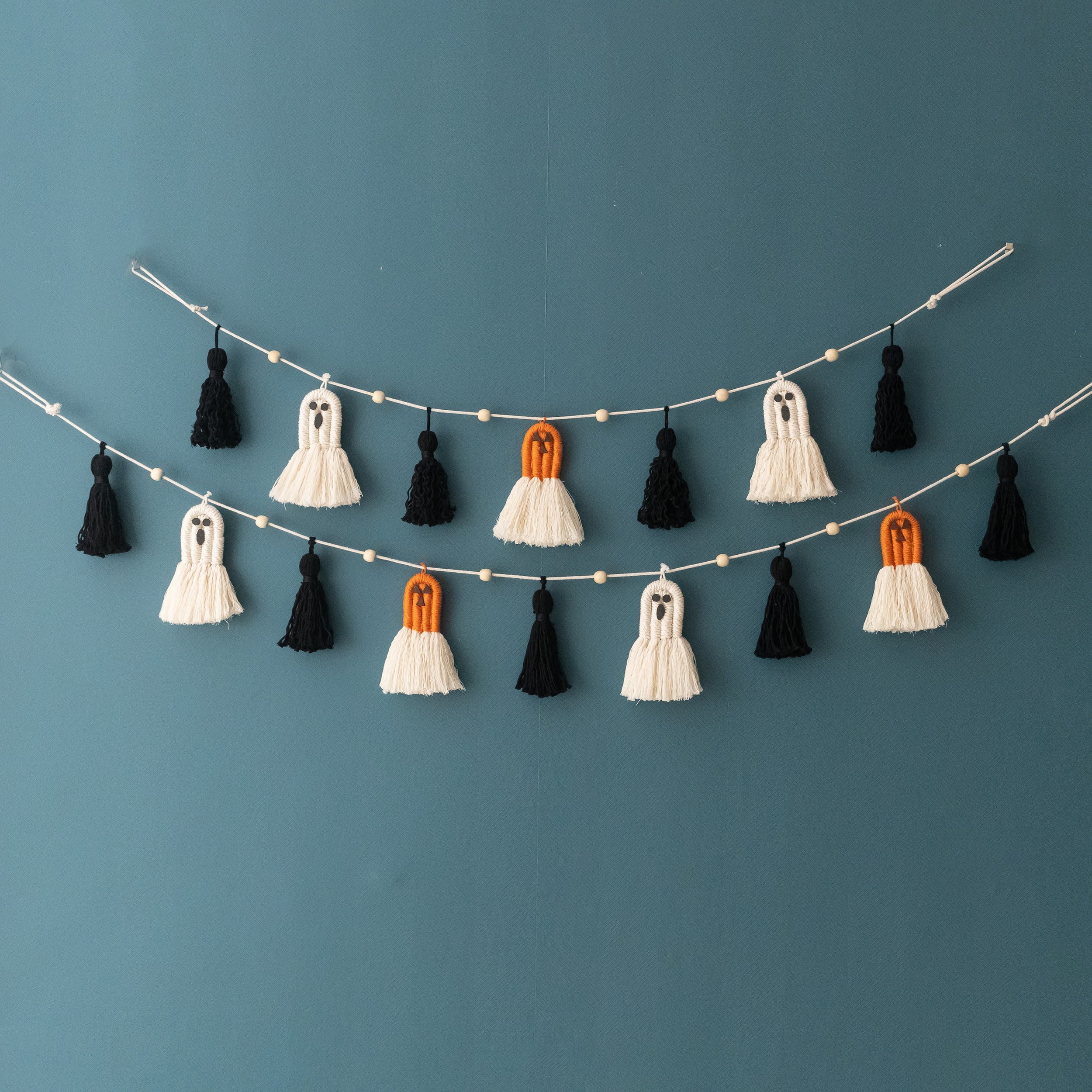 Halloween Ghost Garland Macrame Cord for Halloween Wall Decor U13