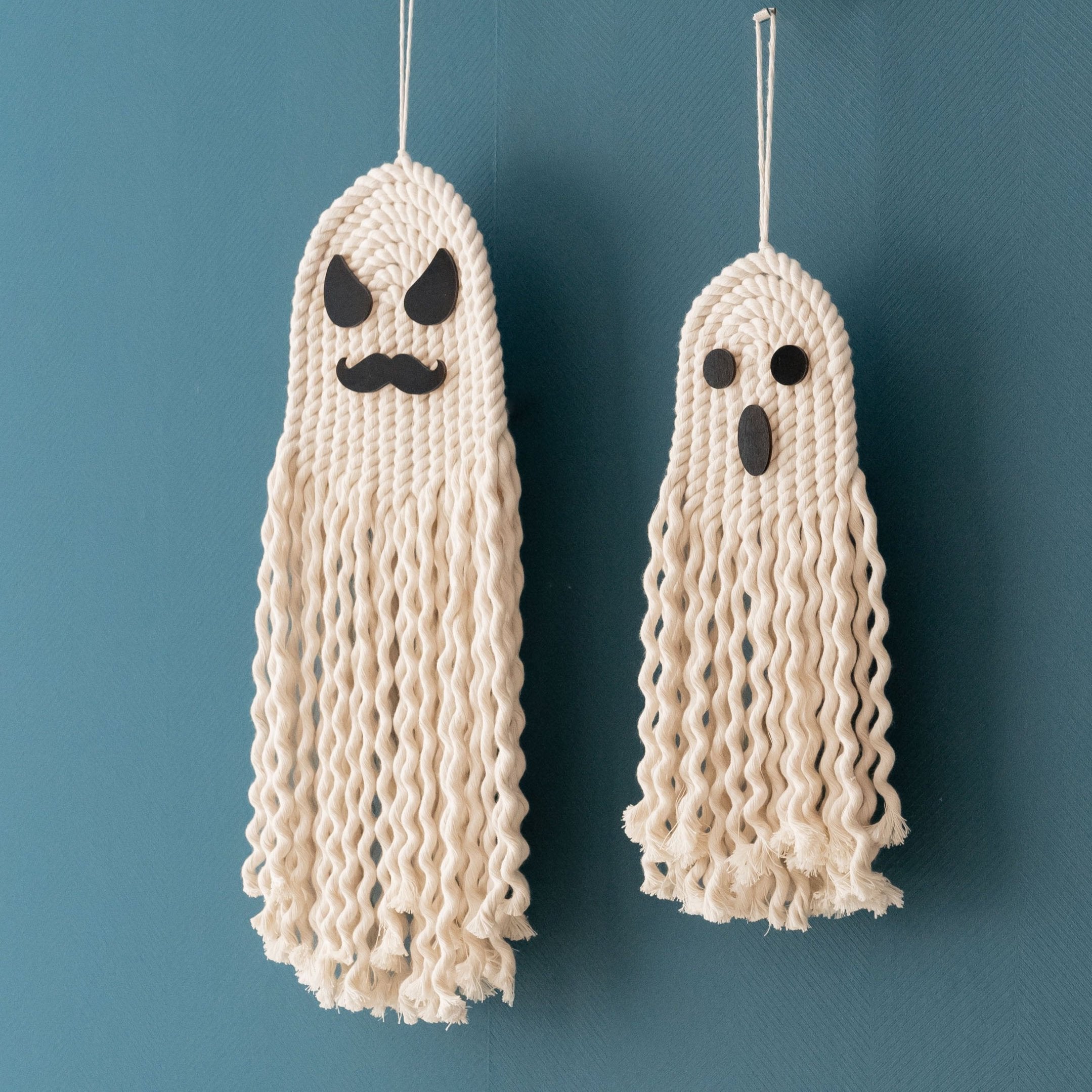 Macrame Ghost Halloween Decor – Spooky Cotton Wall Hanging V72