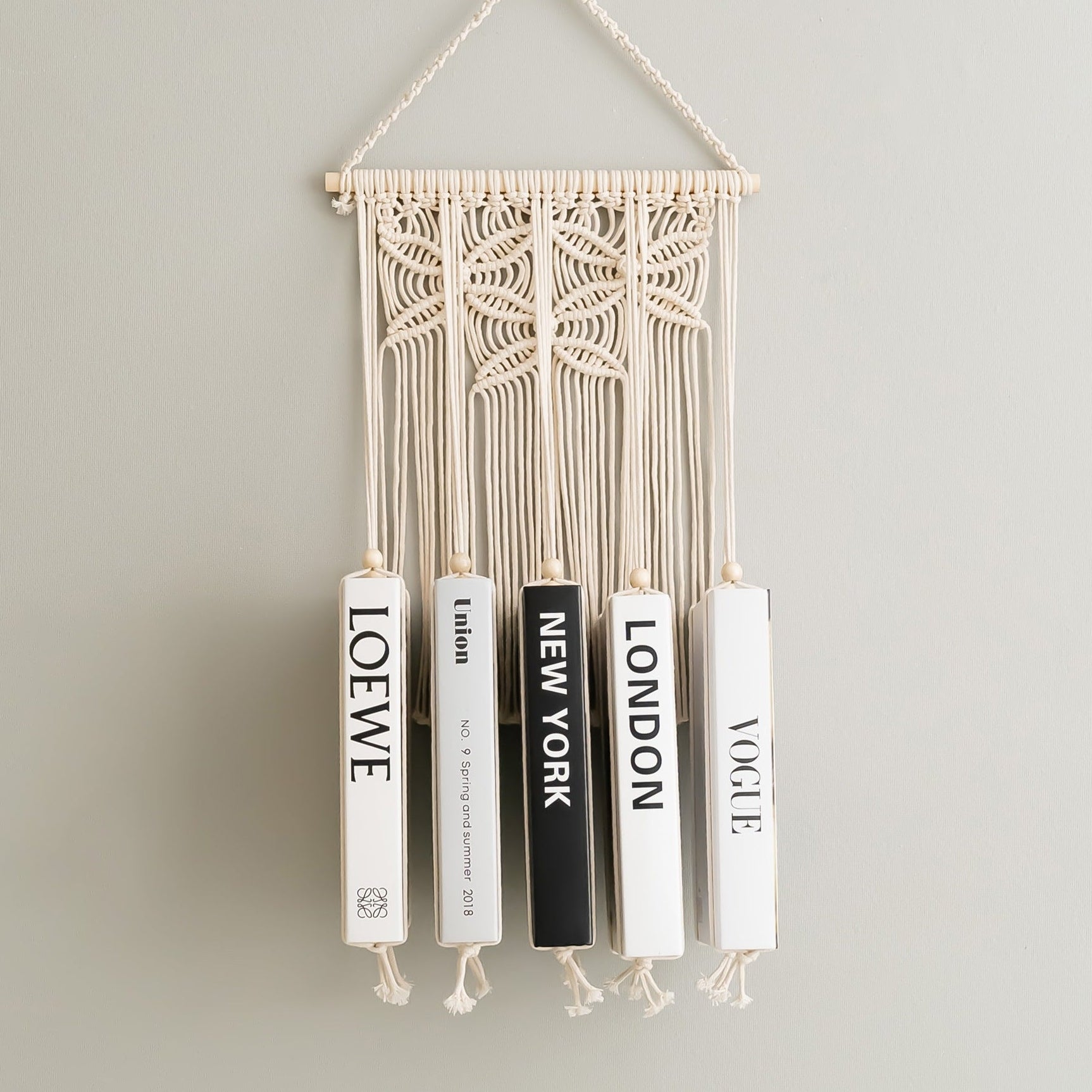 Macrame Book Holder for Wall Book Organizer and Minimalist Decor I40