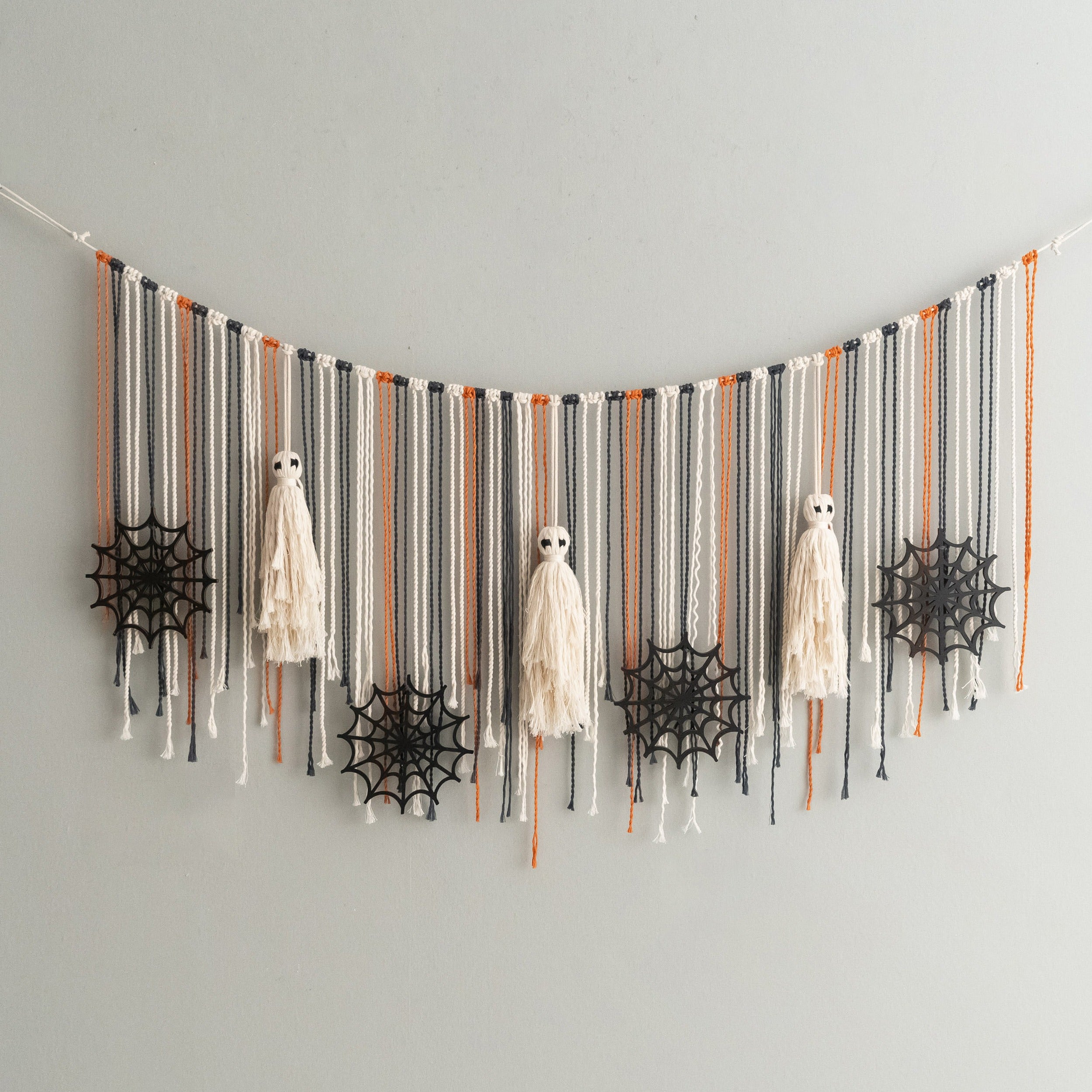 Macrame Ghost Garland macrame cord for halloween wall decor U14