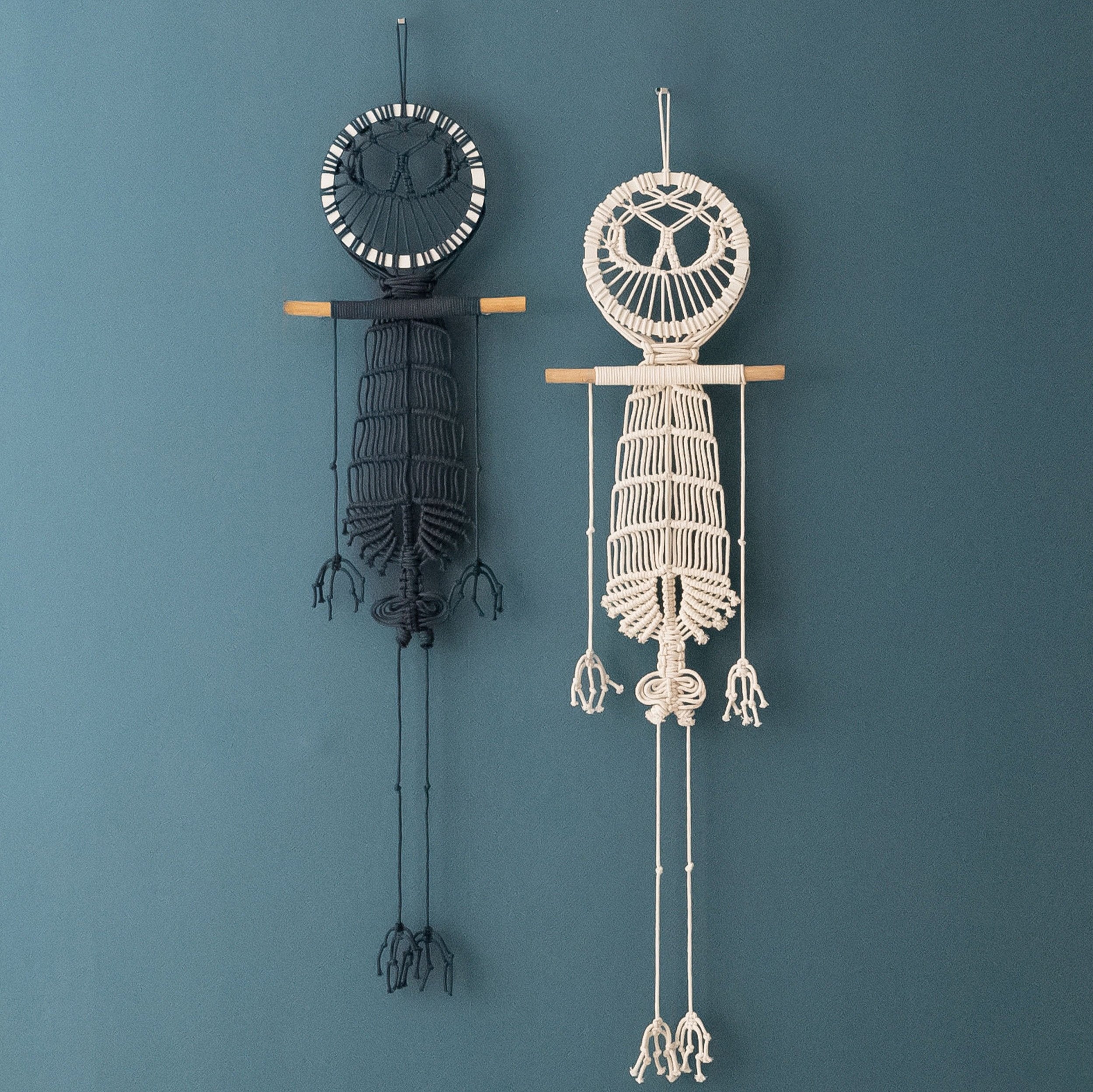 Macrame Skeleton Halloween Decor – Cotton Spooky Wall Hanging W94