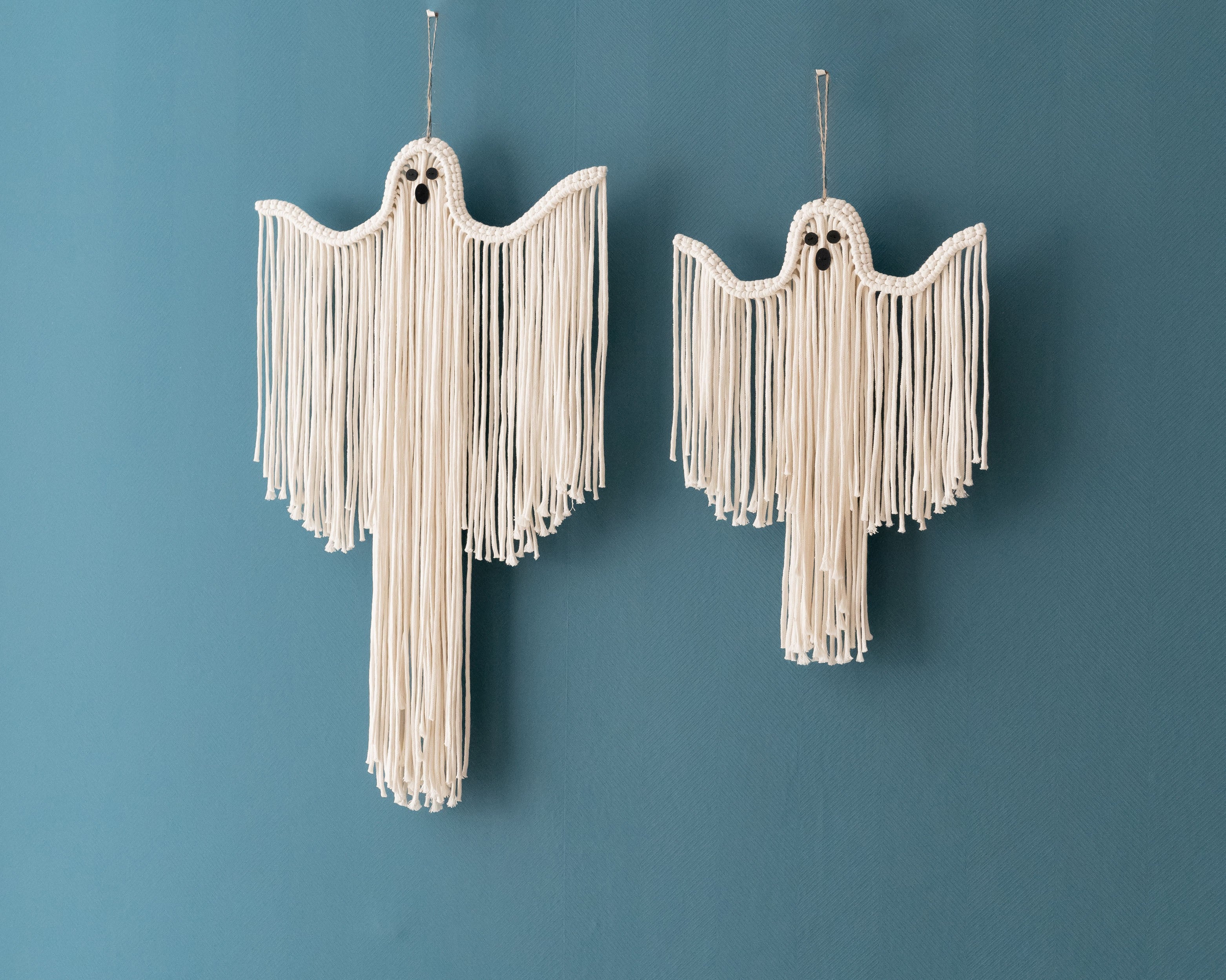 Macrame Ghost Halloween Decor – Cotton Spooky Wall Hanging V20