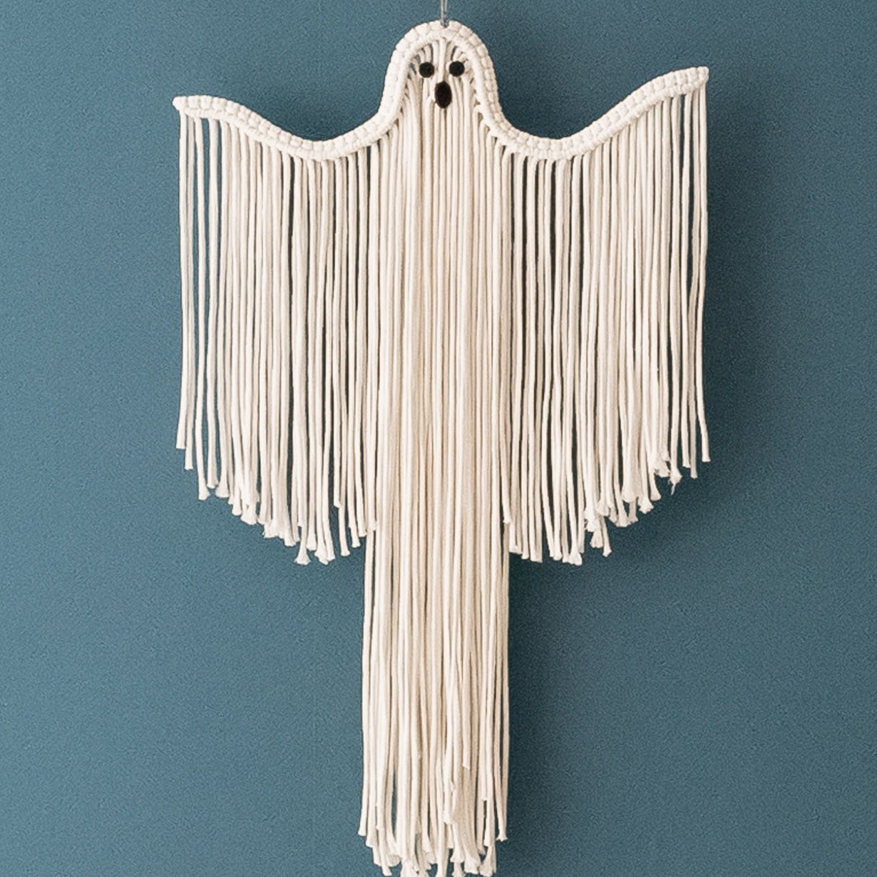 Macrame Ghost Halloween Decor – Cotton Spooky Wall Hanging V20